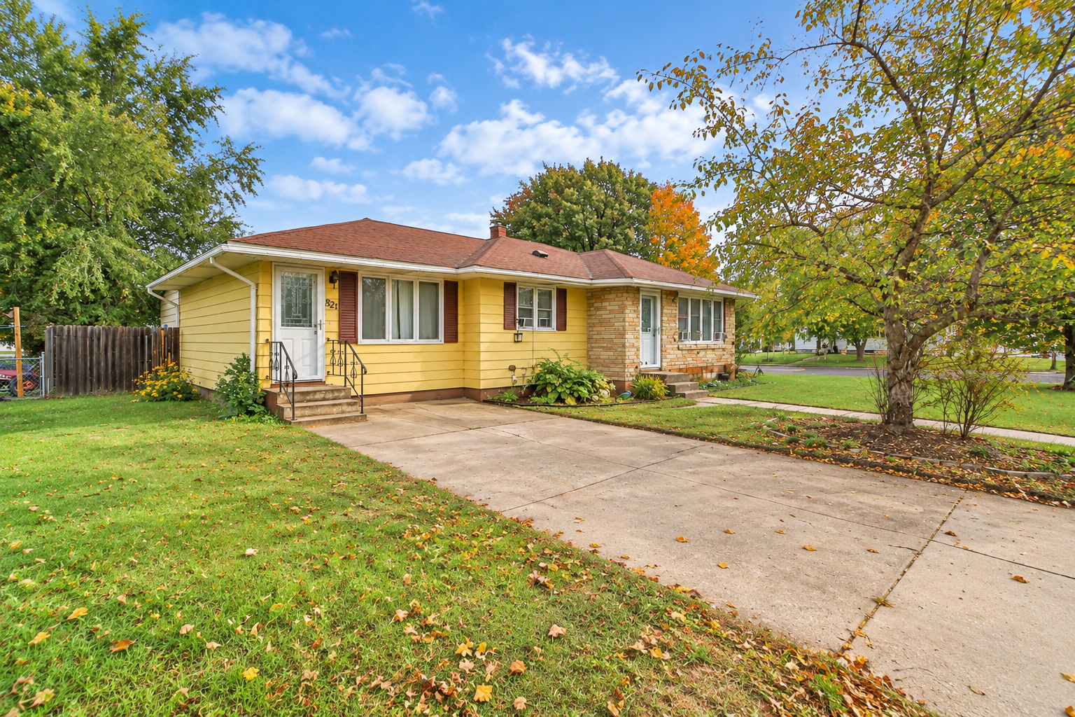 1952 single family home for sale at 821 3rd Avenue NE in Staples, MN — 4 bed, 2 bath (photo 23 of 28)