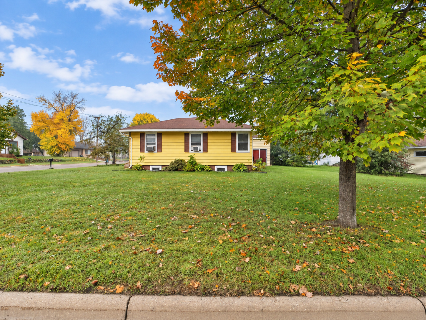 1952 single family home for sale at 821 3rd Avenue NE in Staples, MN — 4 bed, 2 bath (photo 24 of 28)