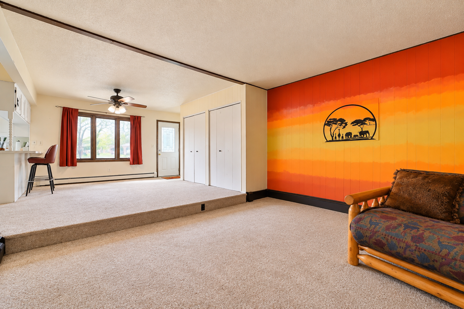 1952 single family home for sale at 821 3rd Avenue NE in Staples, MN — 4 bed, 2 bath (photo 5 of 28)