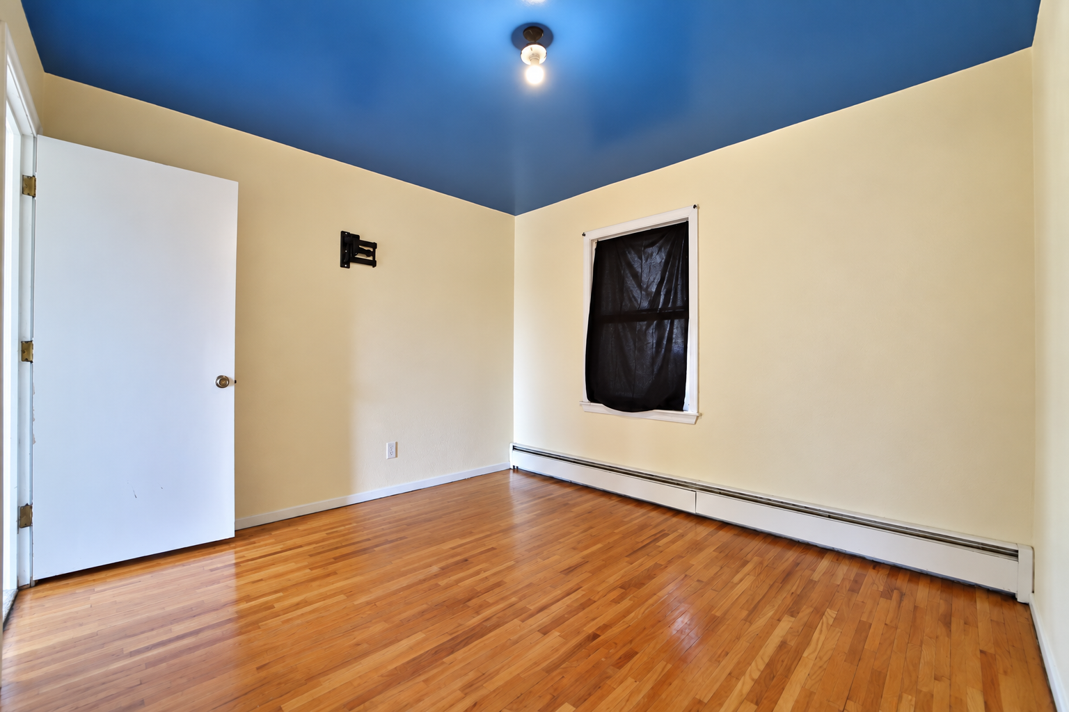 1952 single family home for sale at 821 3rd Avenue NE in Staples, MN — 4 bed, 2 bath (photo 9 of 28)