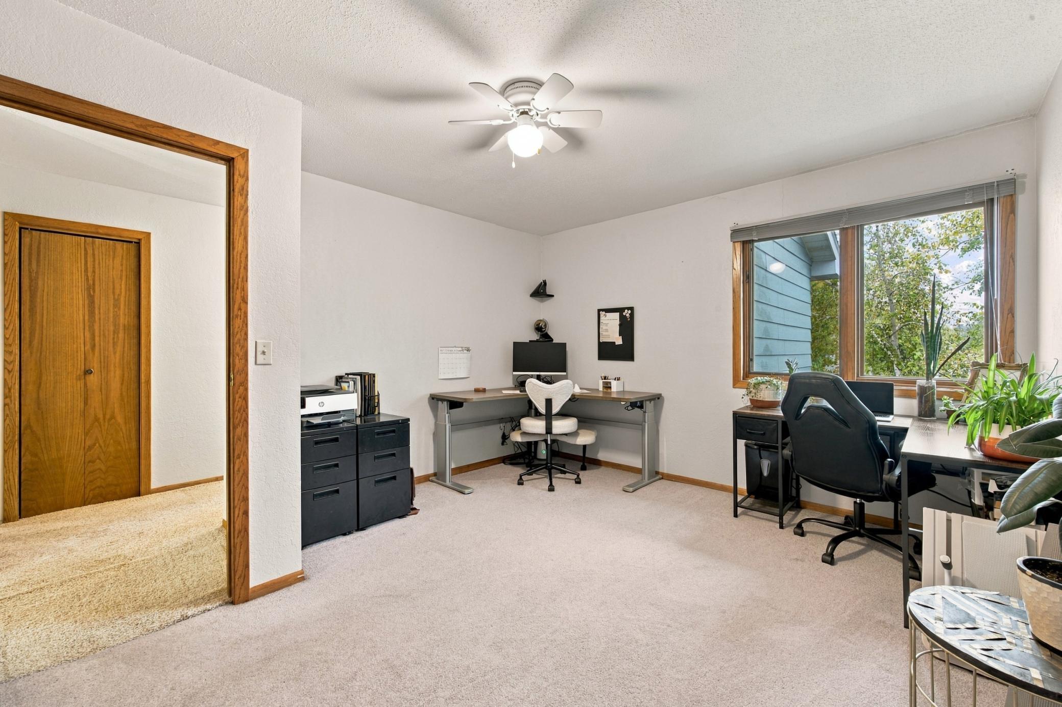 1988 condo for sale at 787 Royal Oaks Drive N in Fargo, ND — 4 bed, 4 bath (photo 16 of 37)