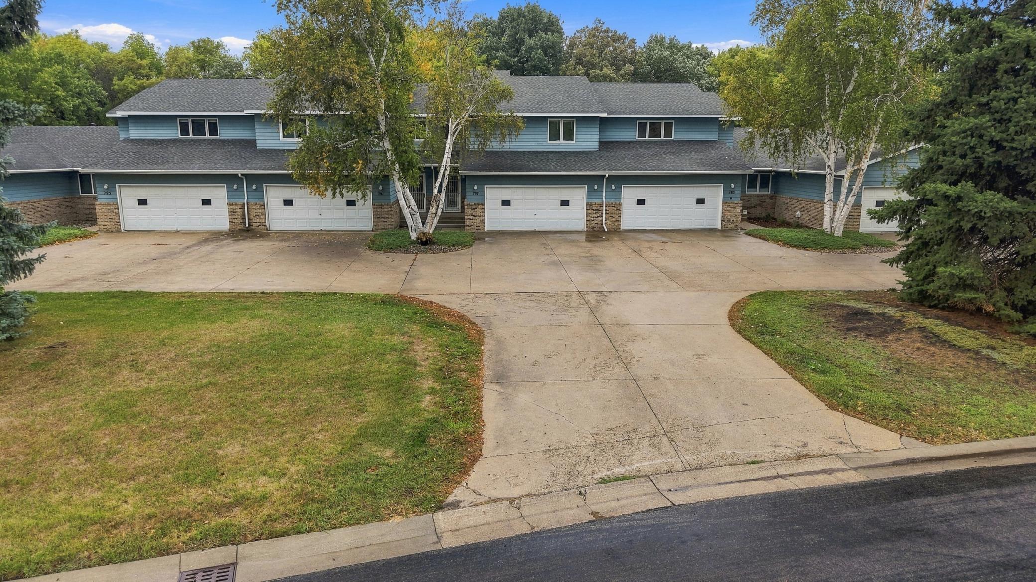 1988 condo for sale at 787 Royal Oaks Drive N in Fargo, ND — 4 bed, 4 bath (photo 30 of 37)