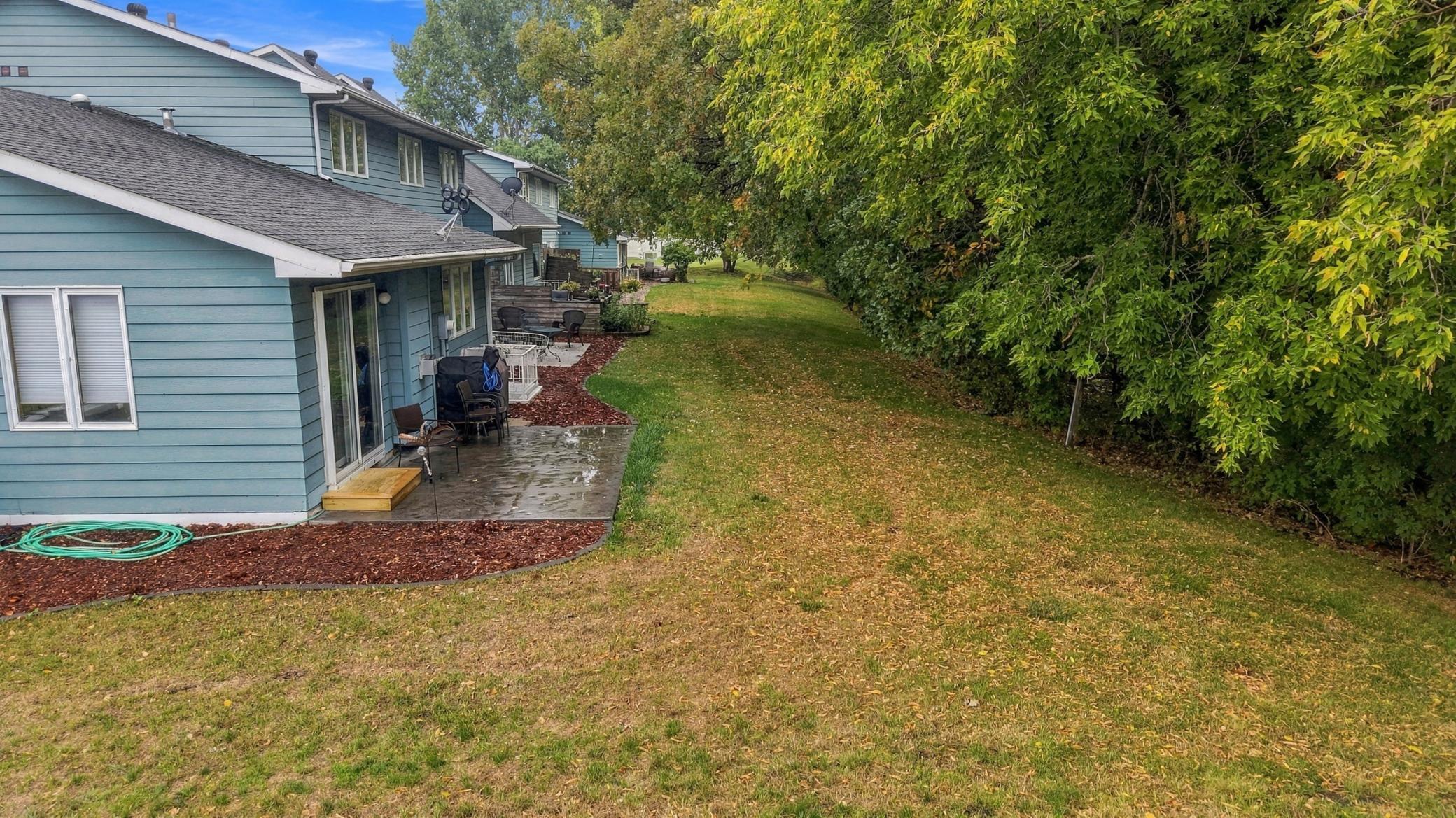 1988 condo for sale at 787 Royal Oaks Drive N in Fargo, ND — 4 bed, 4 bath (photo 31 of 37)