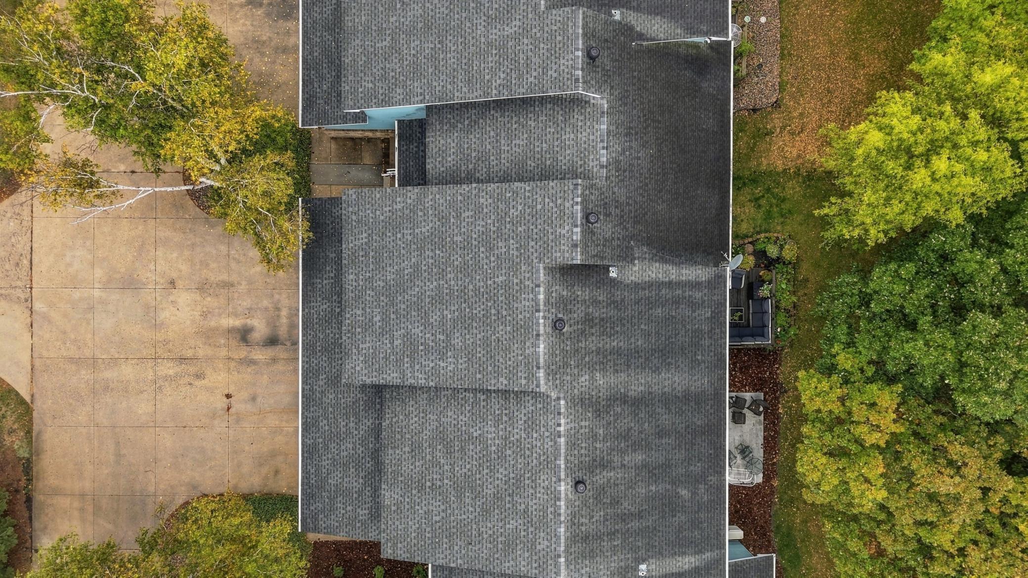 1988 condo for sale at 787 Royal Oaks Drive N in Fargo, ND — 4 bed, 4 bath (photo 36 of 37)