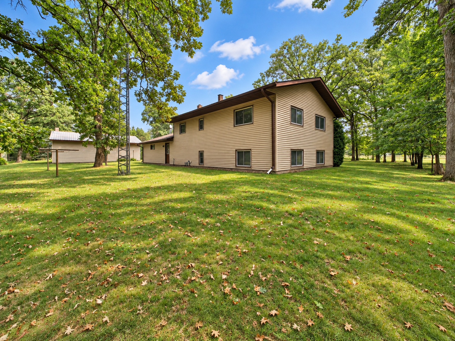 1985 single family home for sale at 5583 Legend Lane in Brainerd, MN — 3 bed, 2 bath (photo 31 of 41)