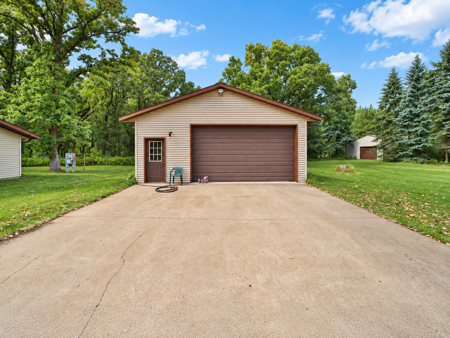 1985 single family home for sale at 5583 Legend Lane in Brainerd, MN — 3 bed, 2 bath (photo 32 of 41)