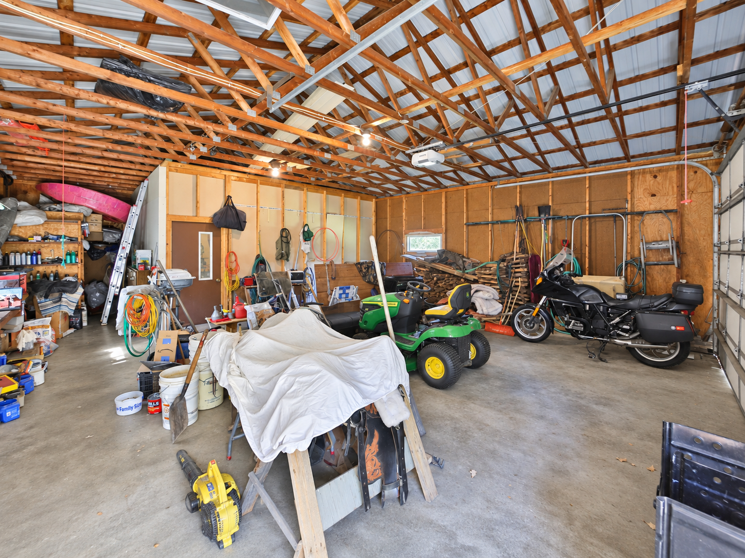 1985 single family home for sale at 5583 Legend Lane in Brainerd, MN — 3 bed, 2 bath (photo 36 of 41)