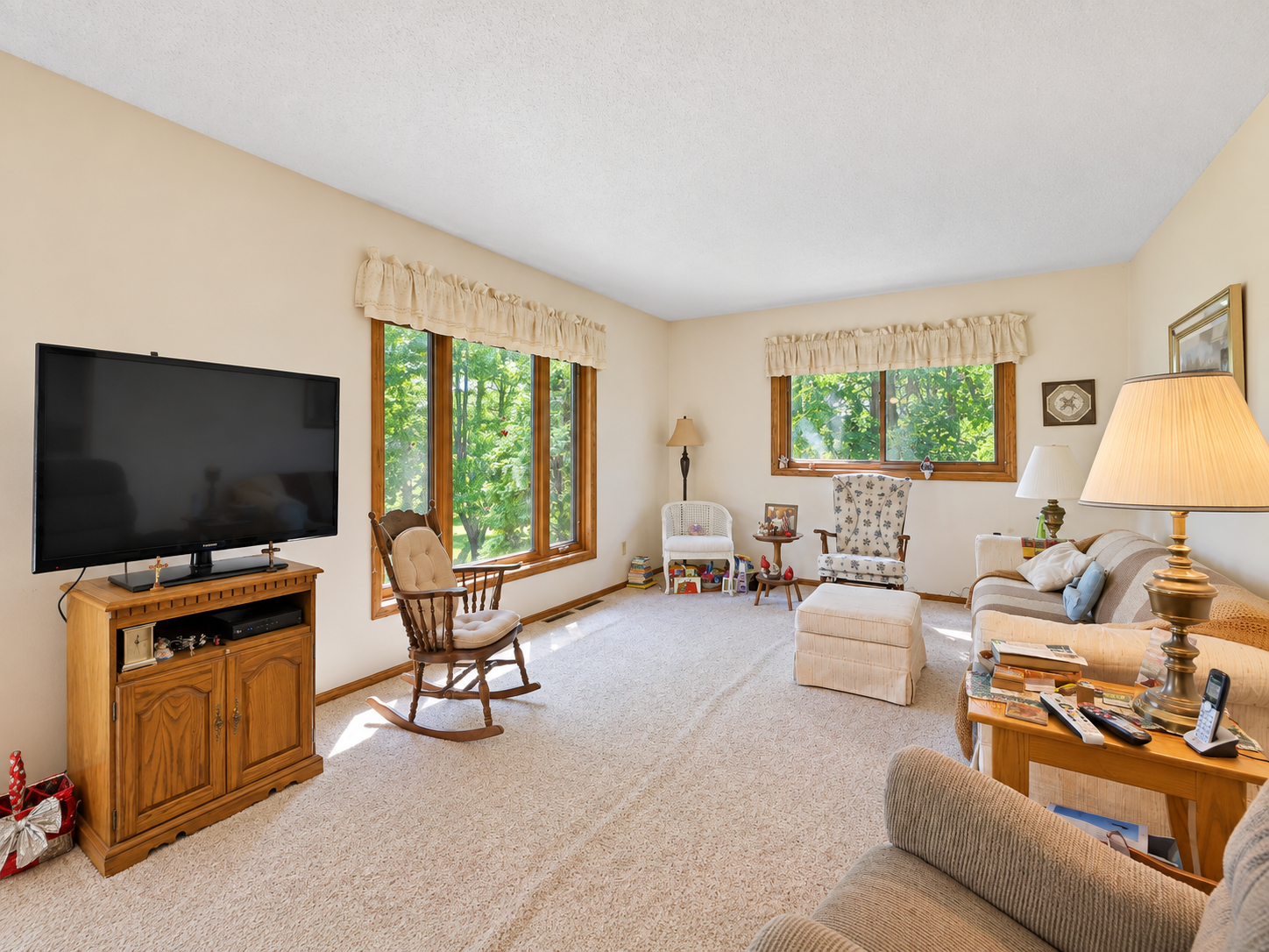 1985 single family home for sale at 5583 Legend Lane in Brainerd, MN — 3 bed, 2 bath (photo 10 of 41)