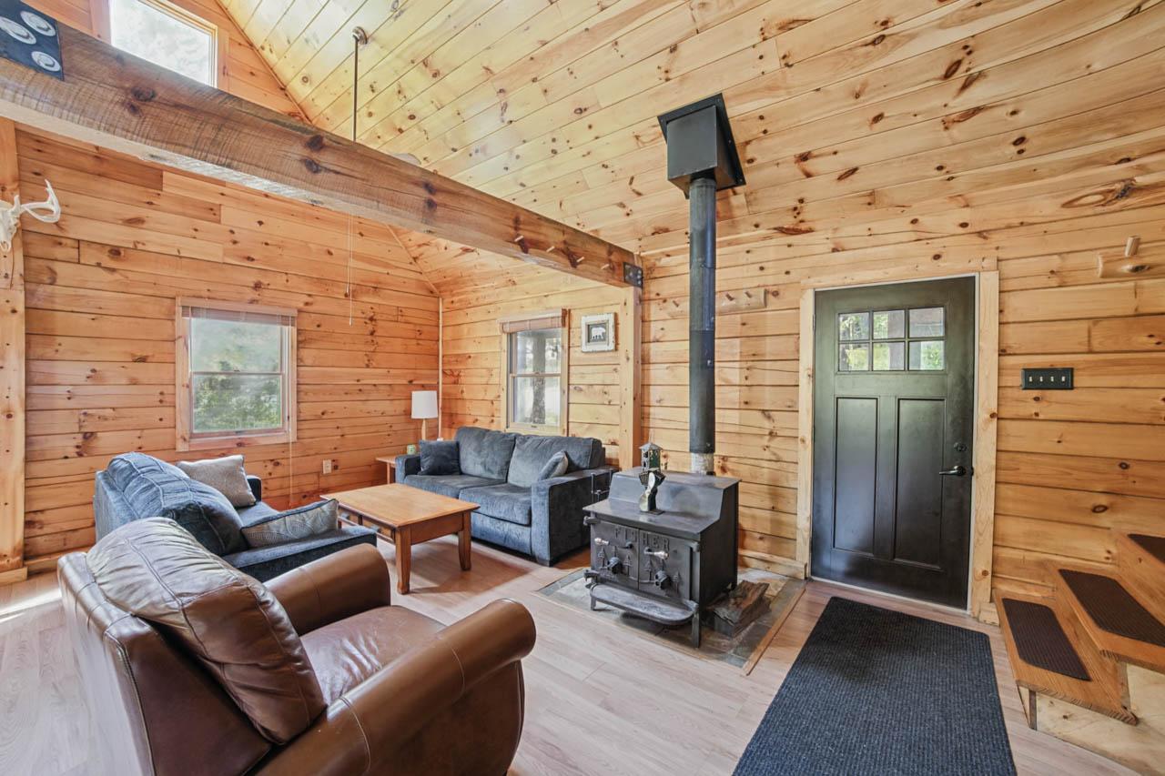 2006 single family home for sale at 62242 Dahlberg Trail in Togo, MN — 3 bed, 1 bath (photo 5 of 50)