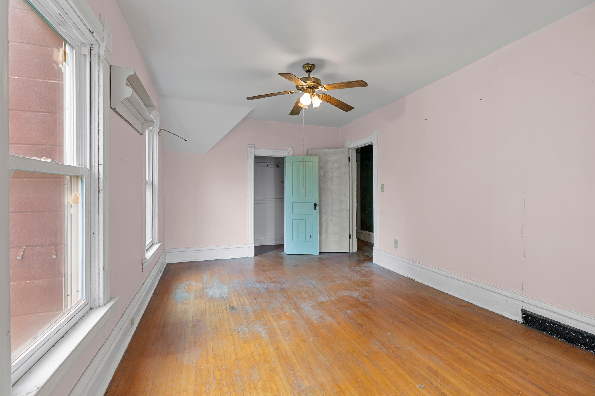 1902 single family home for sale at 105 3rd Street SE in Aitkin, MN — 2 bed, 2 bath (photo 24 of 46)