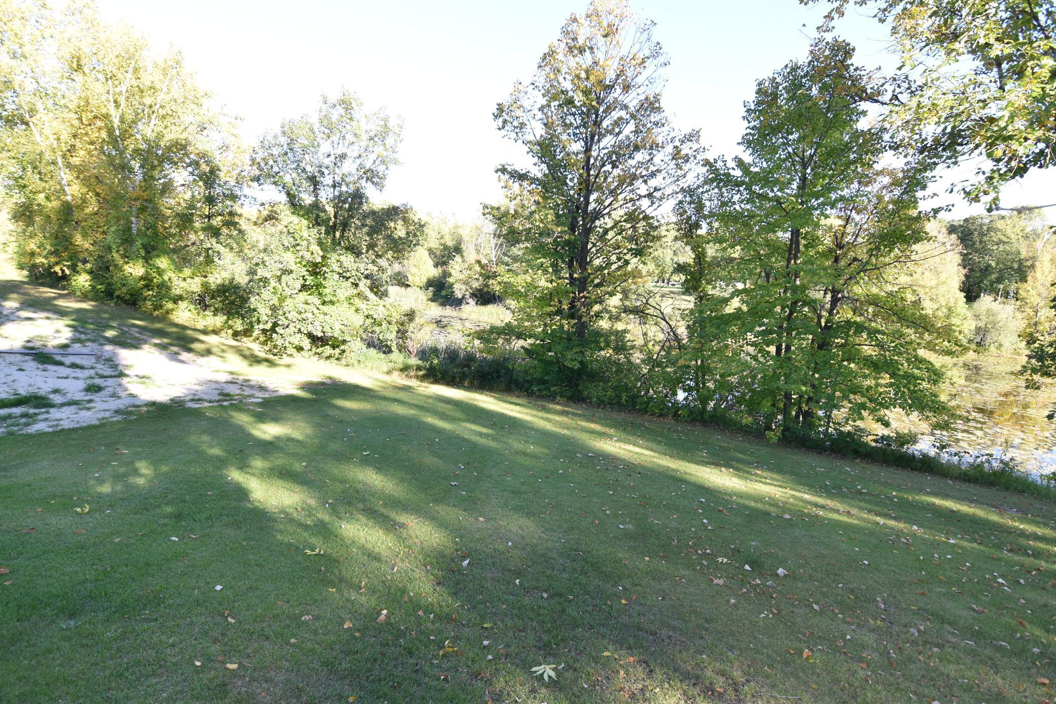 1984 single family home for sale at 1398 County Road 6 NW in Baudette, MN — 3 bed, 3 bath (photo 30 of 36)