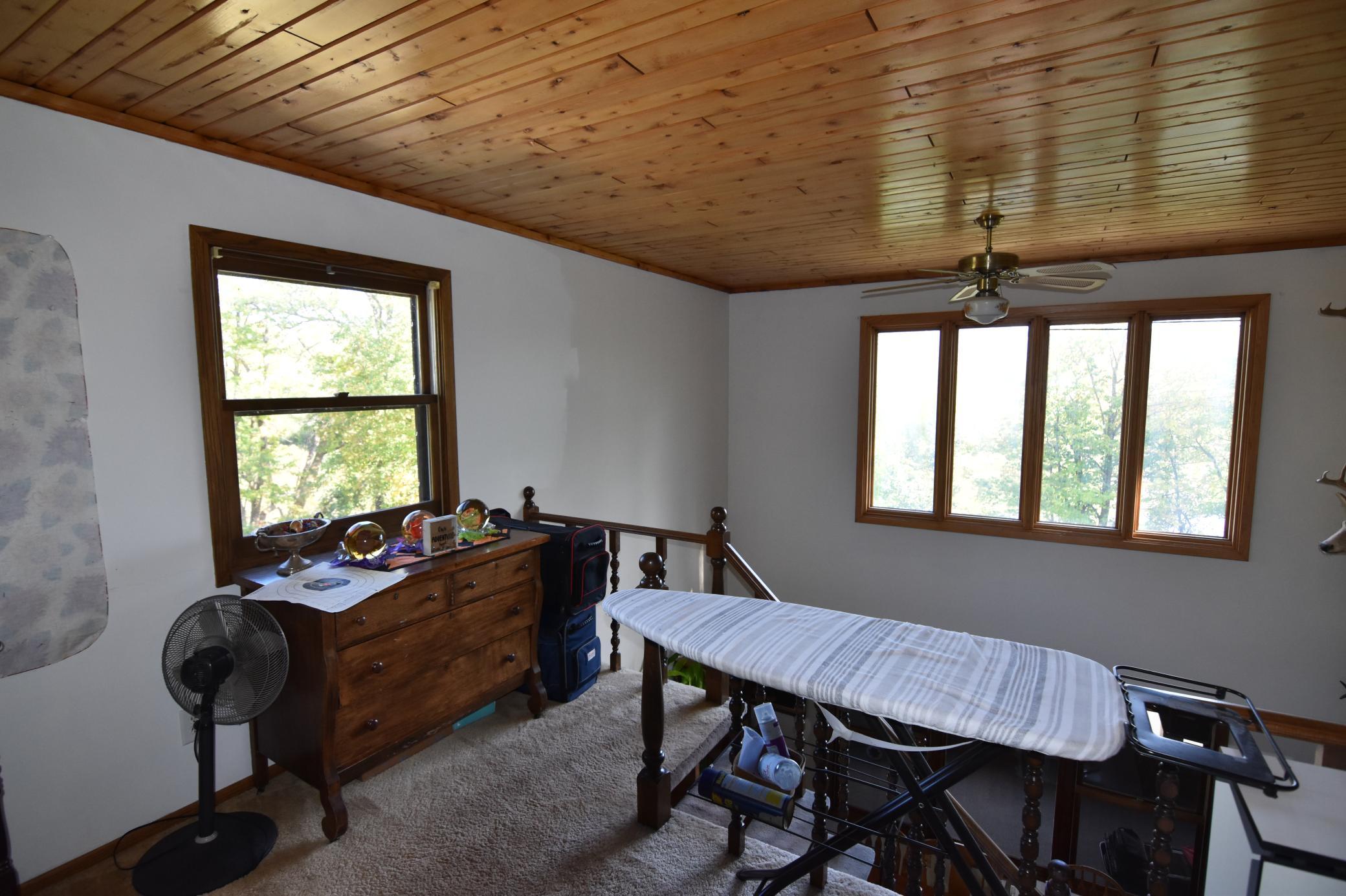 1984 single family home for sale at 1398 County Road 6 NW in Baudette, MN — 3 bed, 3 bath (photo 6 of 36)