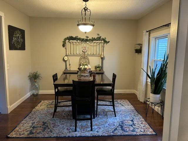 1885 single family home for sale at 429 8th Street N in Wahpeton, ND — 4 bed, 2 bath (photo 16 of 34)