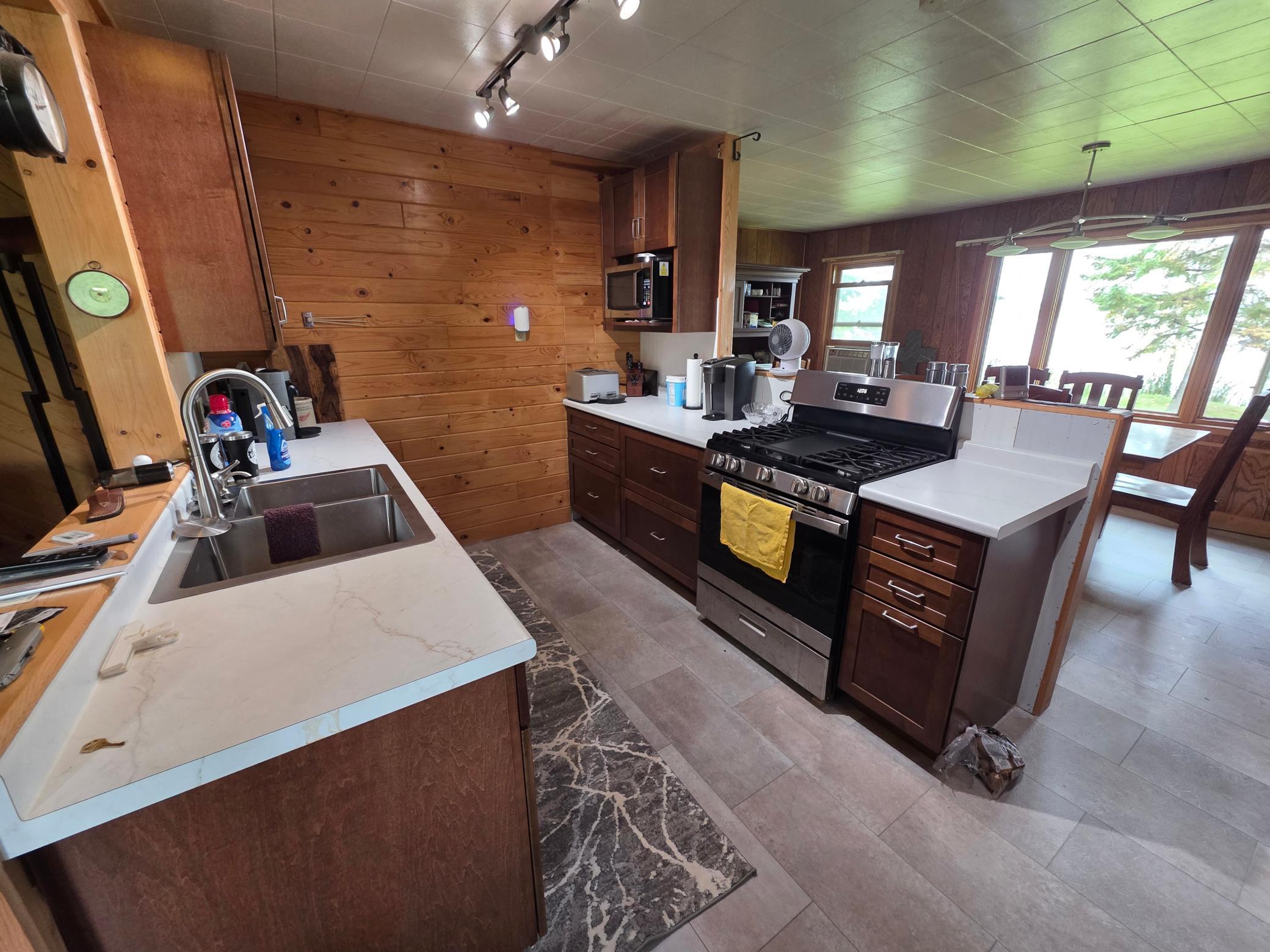 1990 single family home for sale at 49480 Center Point Road in Bigfork, MN — 4 bed, 1 bath (photo 14 of 22)