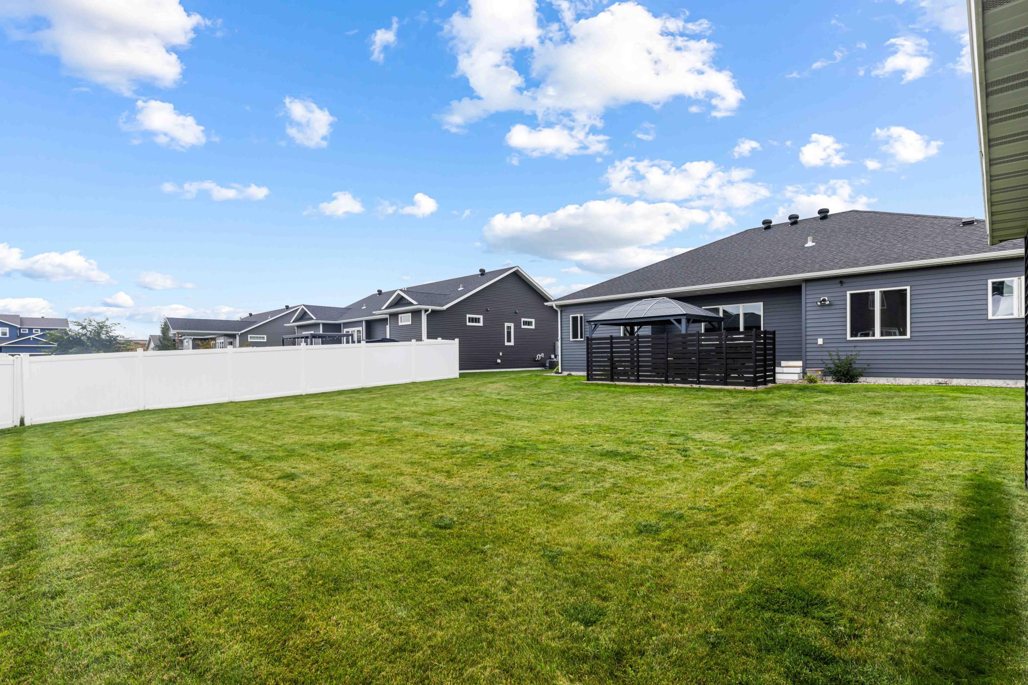 2019 single family home for sale at 6669 55th Avenue S in Fargo, ND — 5 bed, 3 bath (photo 31 of 39)