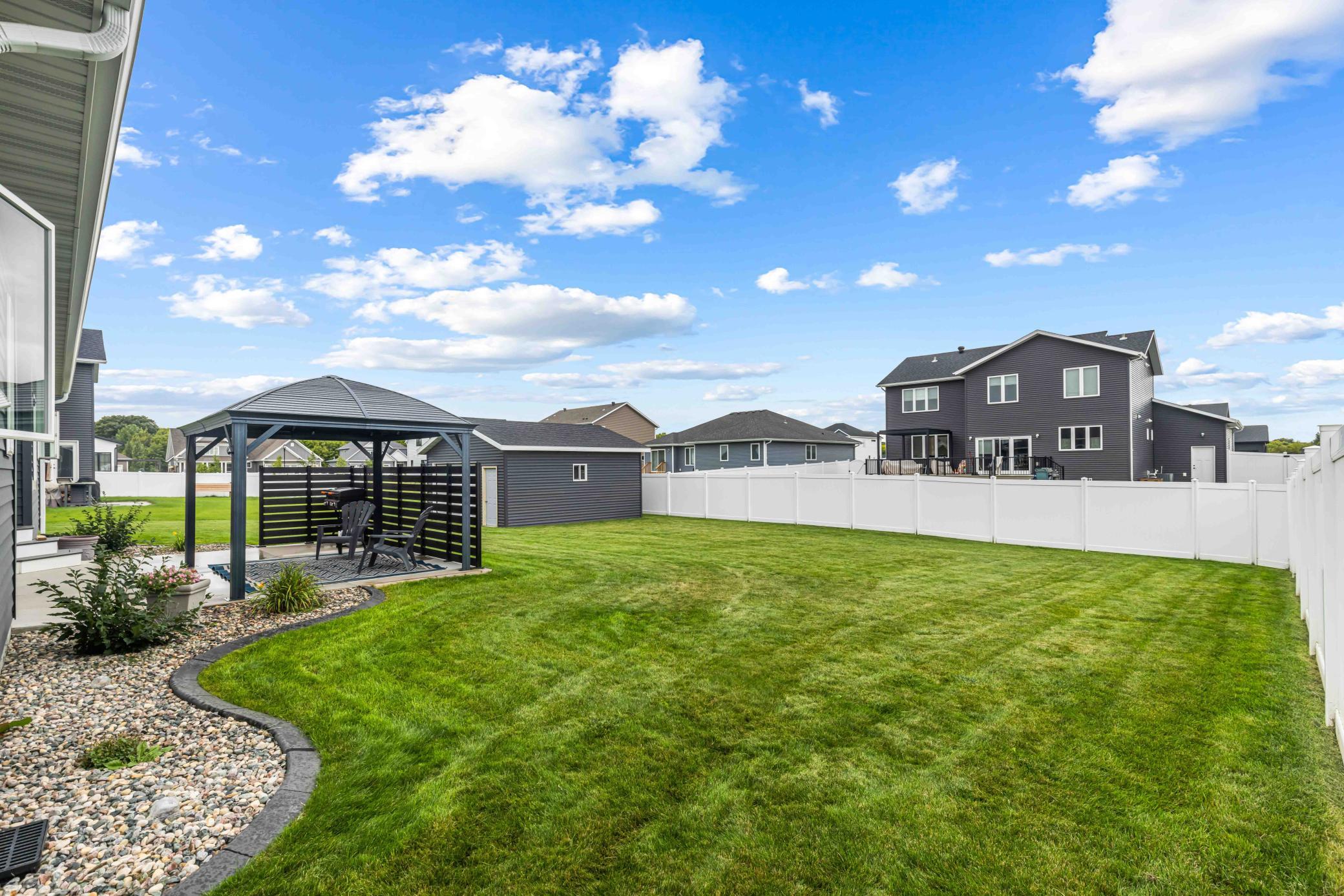 2019 single family home for sale at 6669 55th Avenue S in Fargo, ND — 5 bed, 3 bath (photo 33 of 39)