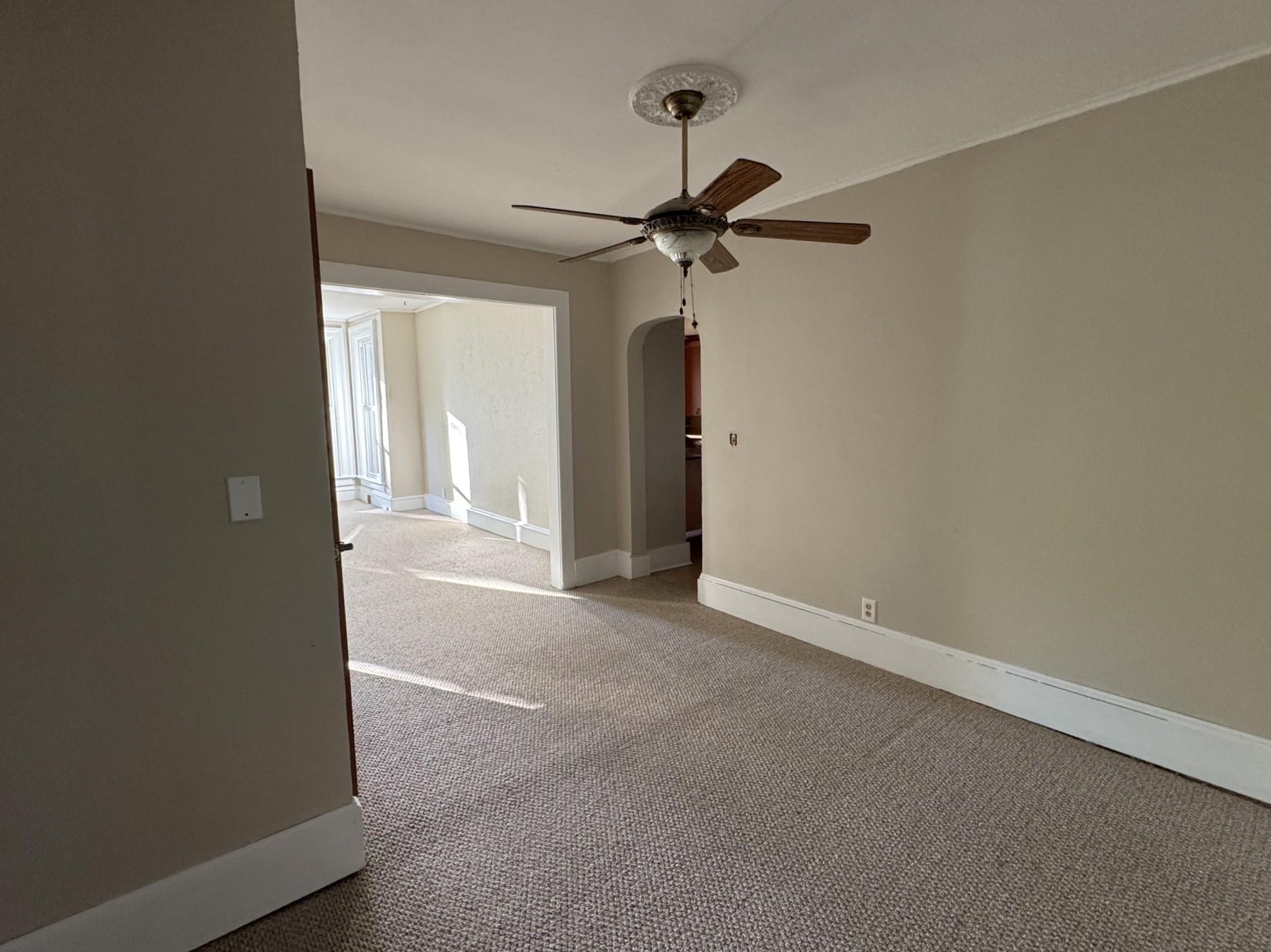 1890 duplex for sale at 1021 4th Avenue S in Fargo, ND — 5 bed, 2 bath (photo 11 of 54)