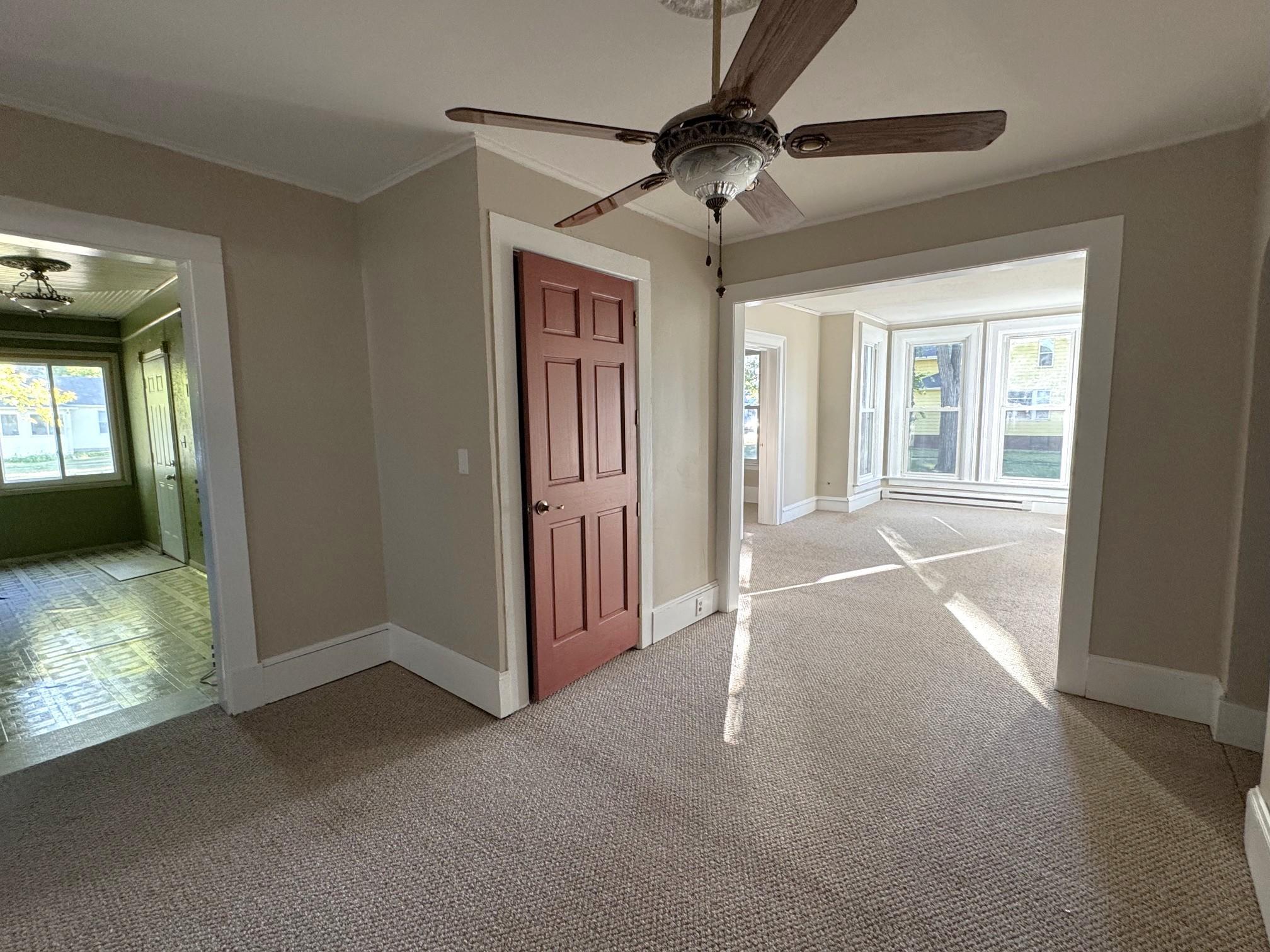 1890 duplex for sale at 1021 4th Avenue S in Fargo, ND — 5 bed, 2 bath (photo 10 of 54)