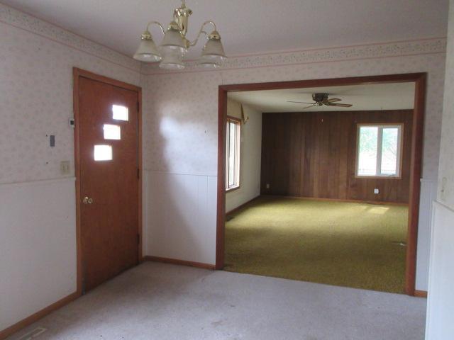 1963 single family home for sale at 1029 Elm Avenue in Hallock, MN — 3 bed, 2 bath (photo 26 of 42)