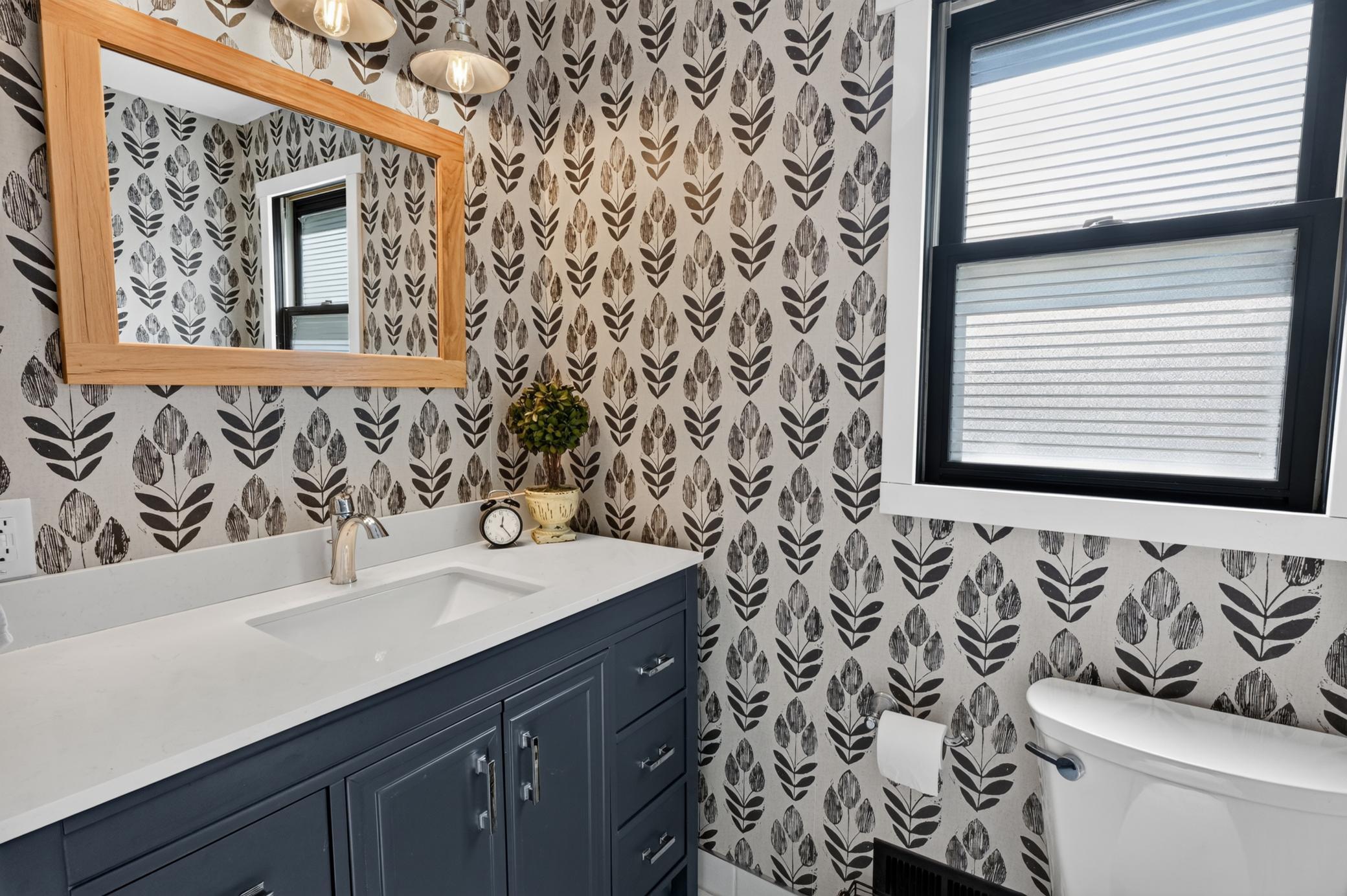 1962 single family home for sale at 471 Three Havens Drive NE in Alexandria, MN — 4 bed, 2 bath (photo 17 of 50)