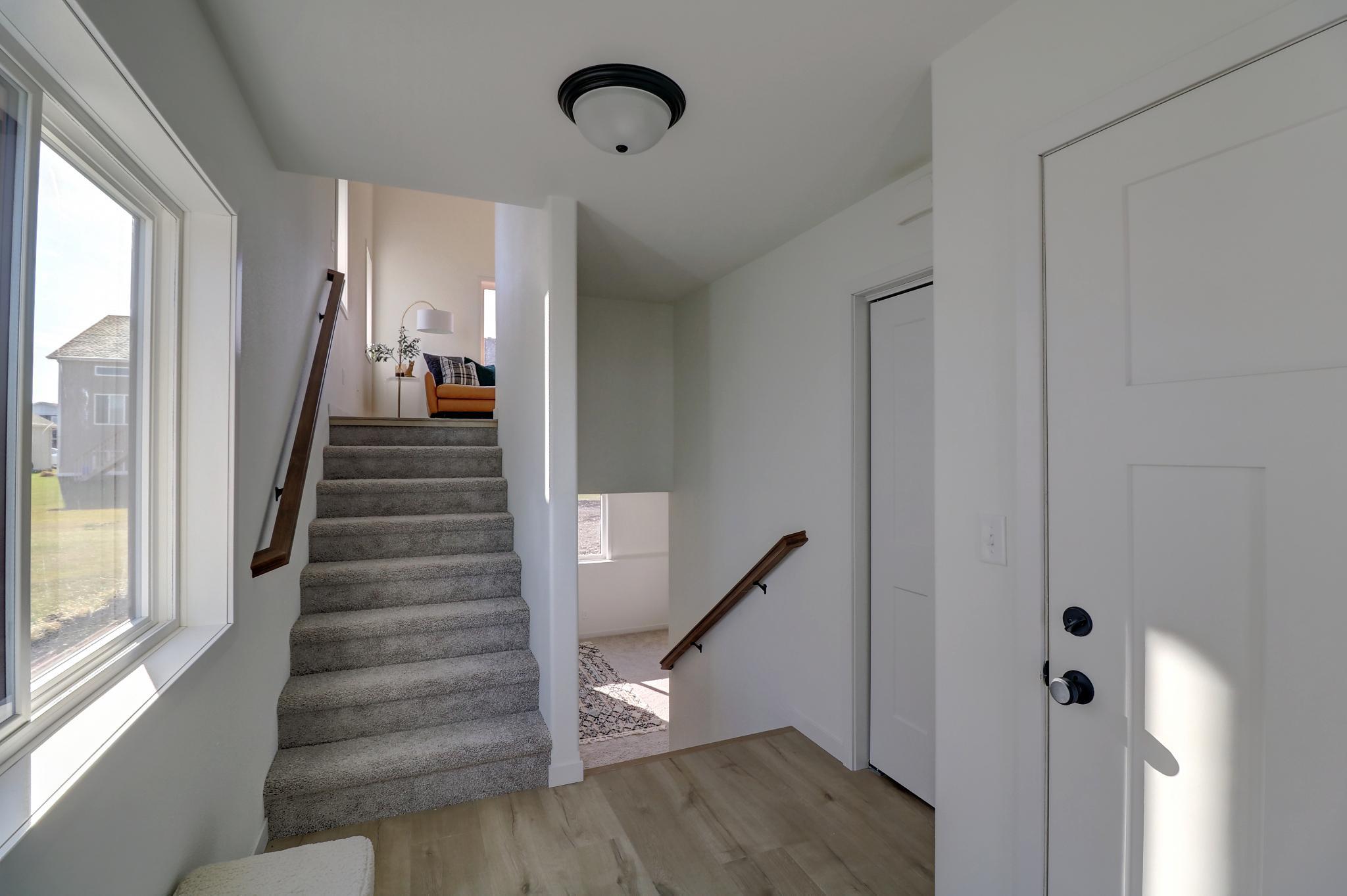 2026 single family home for sale at 2328 42nd Avenue S in Moorhead, MN — 3 bed, 3 bath (photo 2 of 33)
