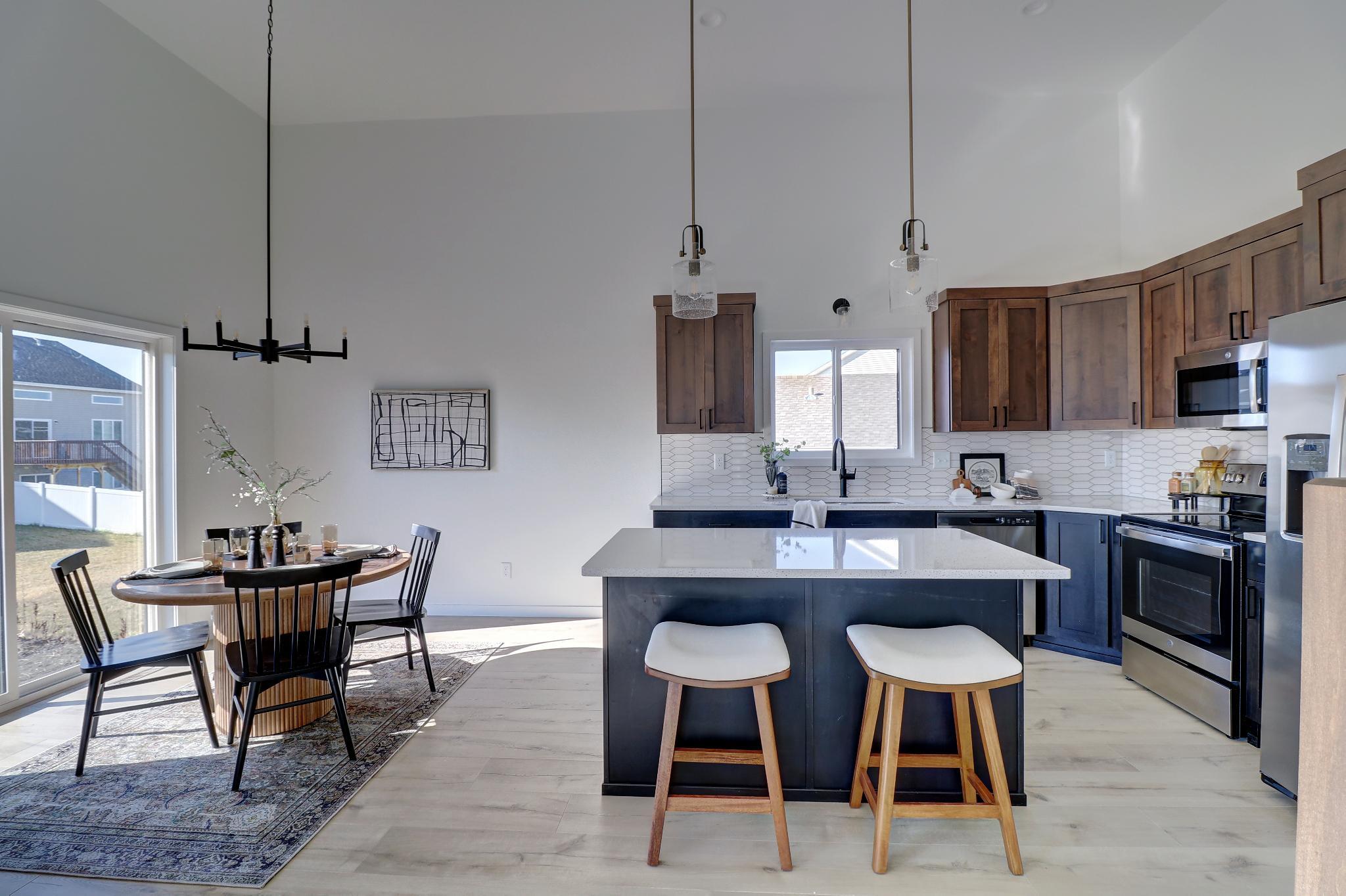 2026 single family home for sale at 2328 42nd Avenue S in Moorhead, MN — 3 bed, 3 bath (photo 10 of 33)