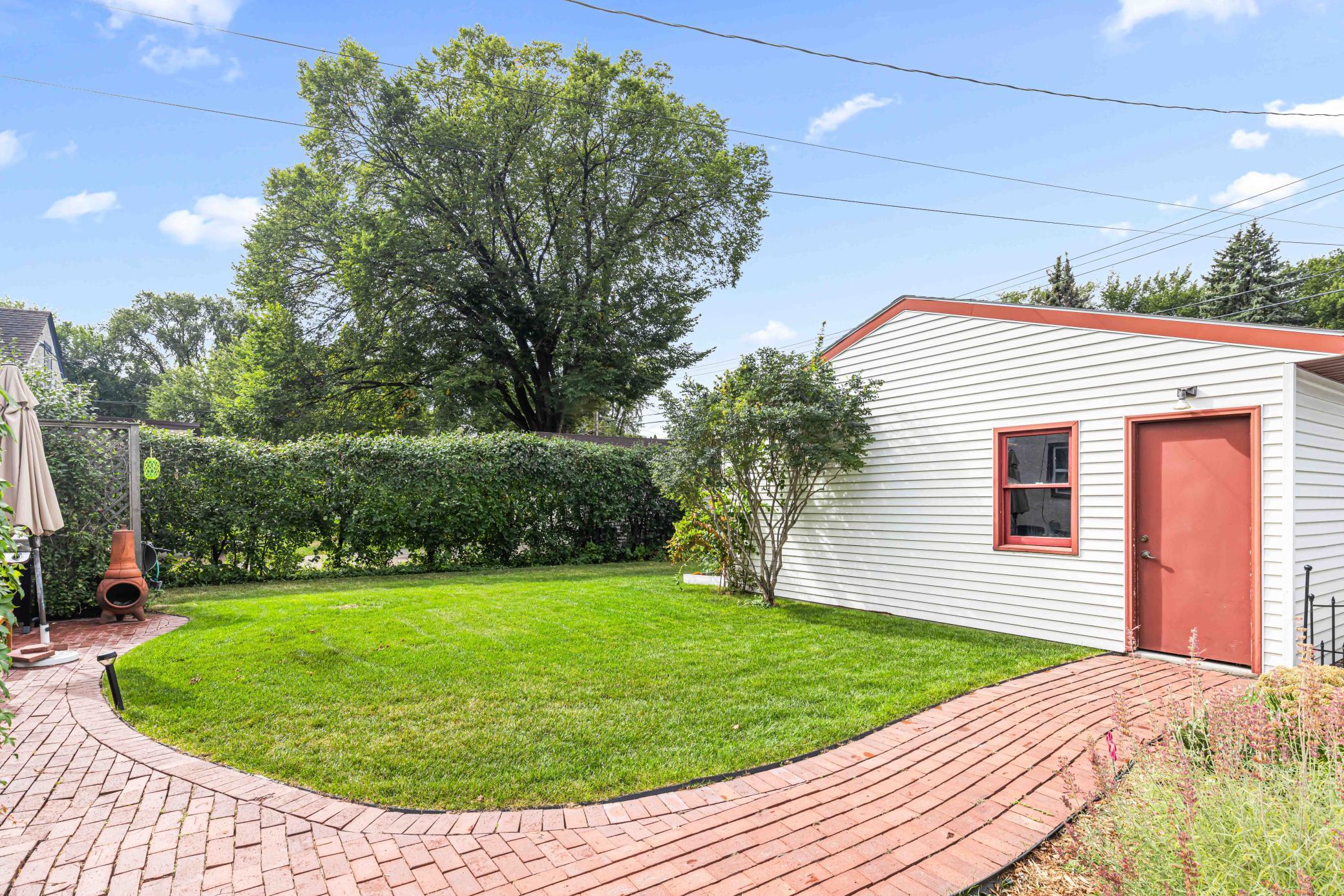 1931 single family home for sale at 1322 3rd Street N in Fargo, ND — 3 bed, 2 bath (photo 6 of 55)