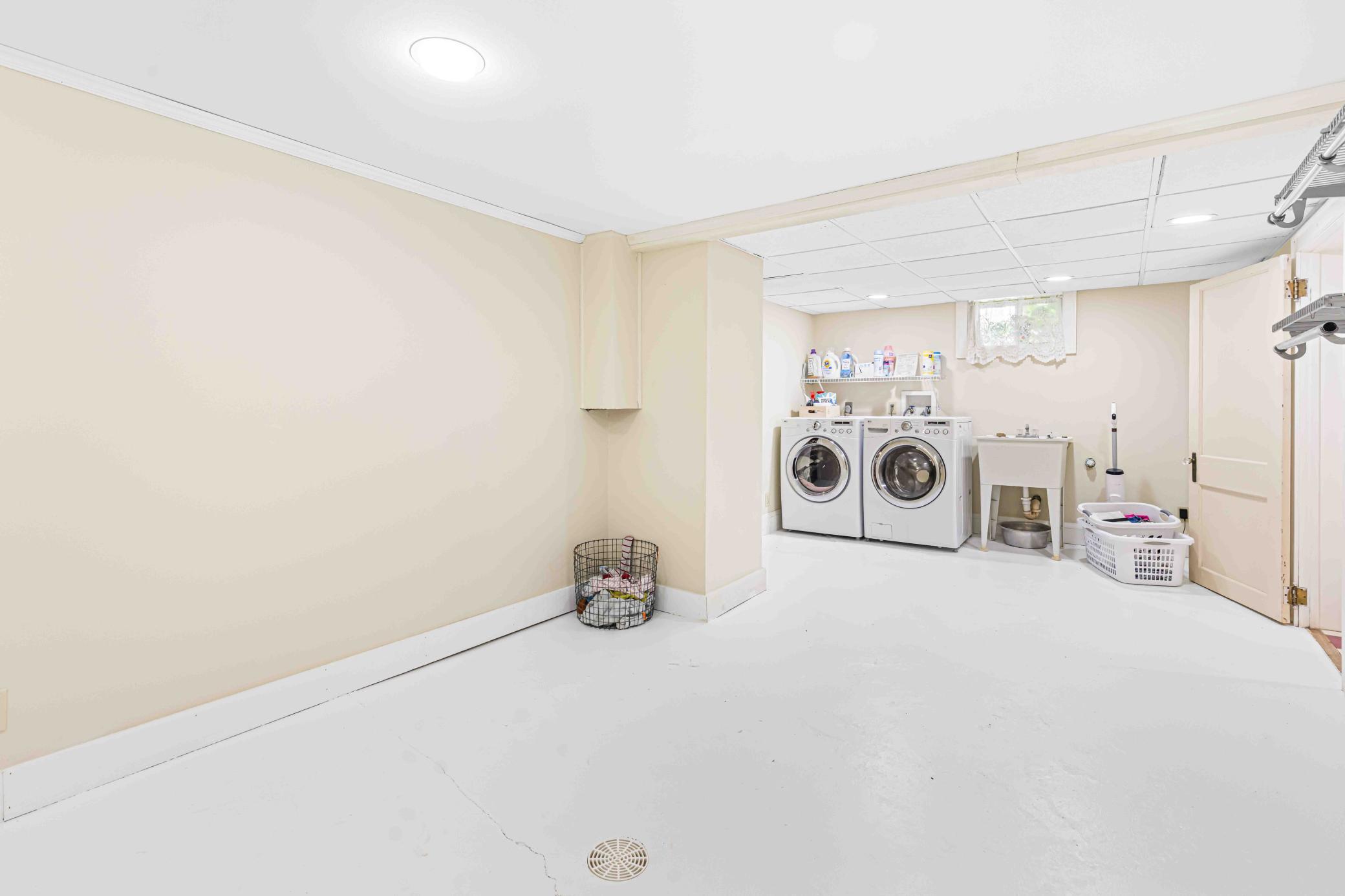 1931 single family home for sale at 1322 3rd Street N in Fargo, ND — 3 bed, 2 bath (photo 51 of 55)