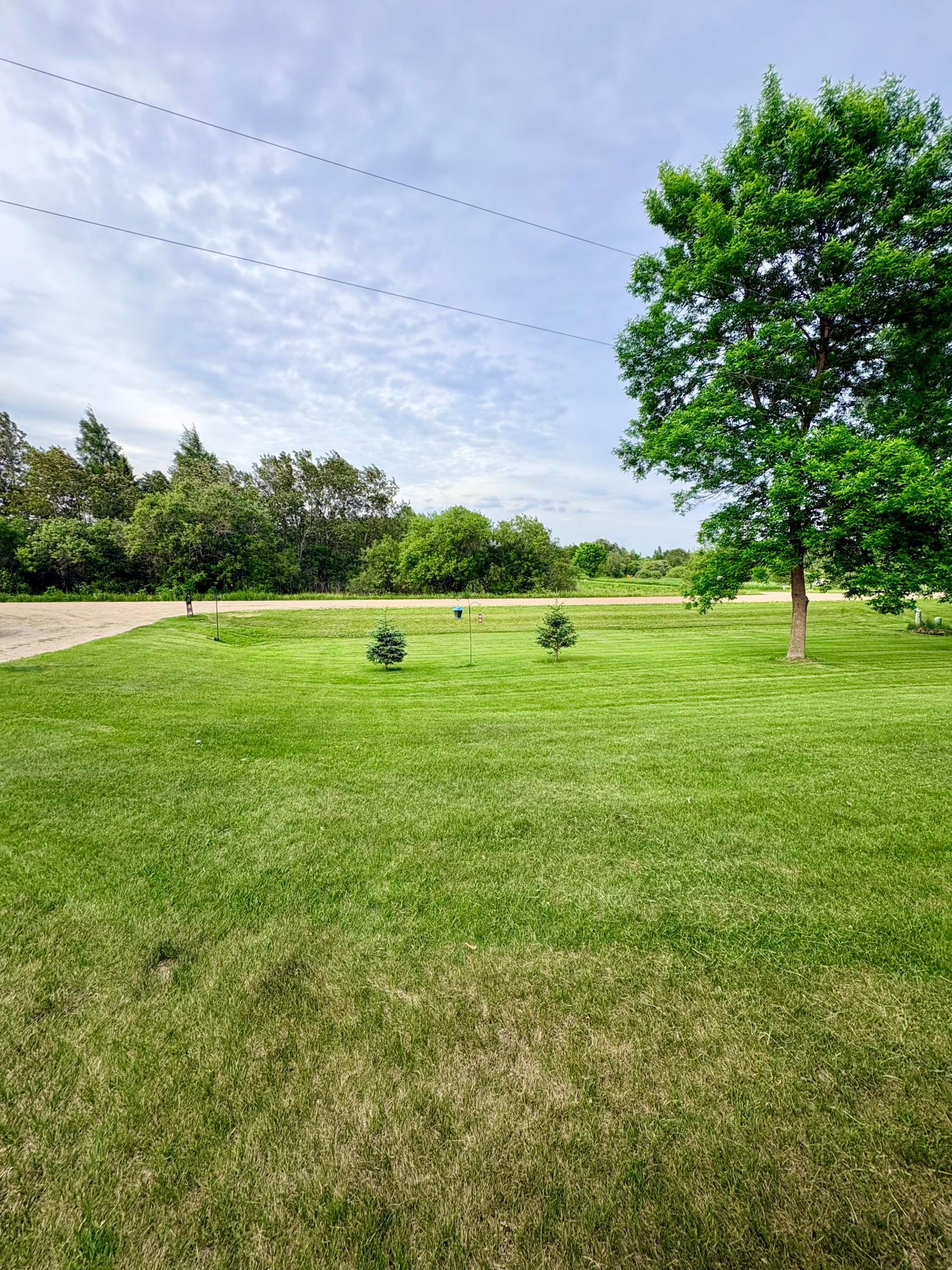1994 single family home for sale at 28169 Meadow Drive in Detroit Lakes, MN — 3 bed, 2 bath (photo 8 of 36)