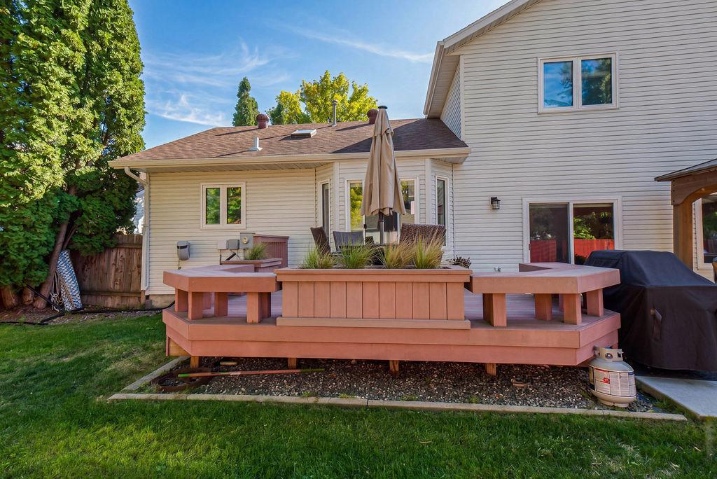 1992 single family home for sale at 3101 37 1/2 Avenue S in Fargo, ND — 4 bed, 3 bath (photo 48 of 63)
