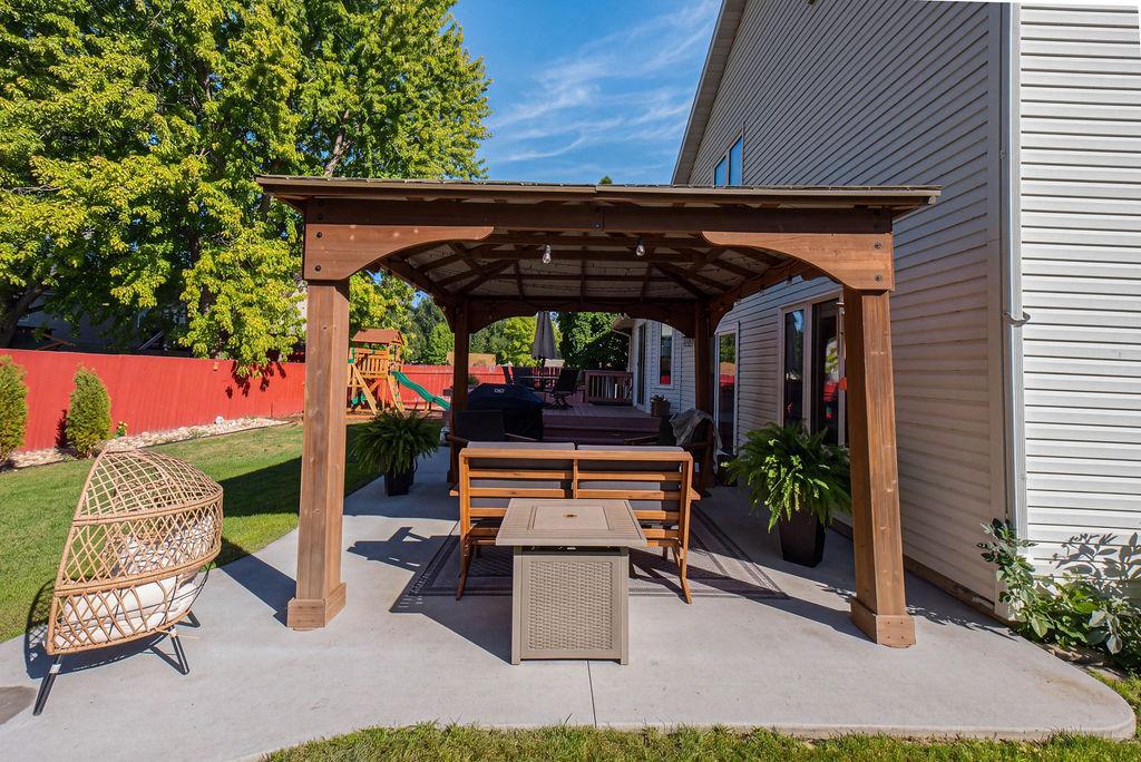 1992 single family home for sale at 3101 37 1/2 Avenue S in Fargo, ND — 4 bed, 3 bath (photo 51 of 63)