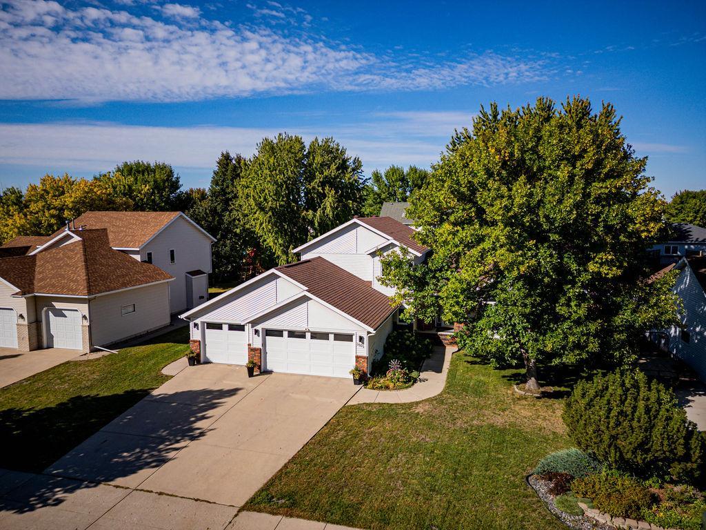 1992 single family home for sale at 3101 37 1/2 Avenue S in Fargo, ND — 4 bed, 3 bath (photo 59 of 63)