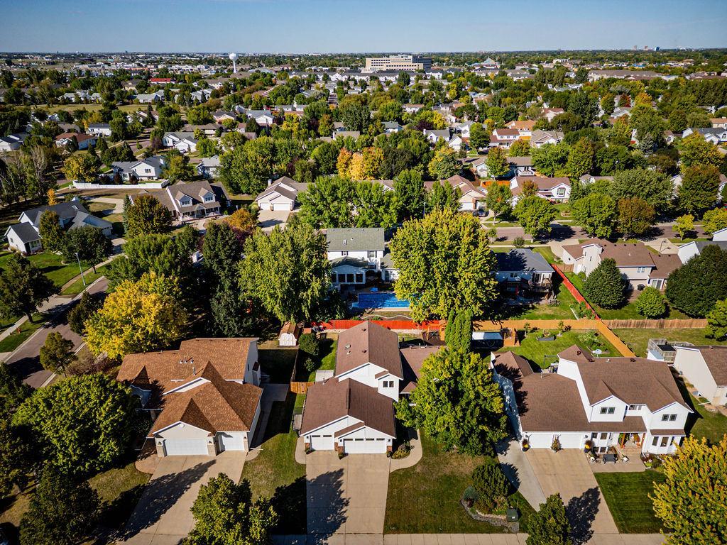 1992 single family home for sale at 3101 37 1/2 Avenue S in Fargo, ND — 4 bed, 3 bath (photo 62 of 63)