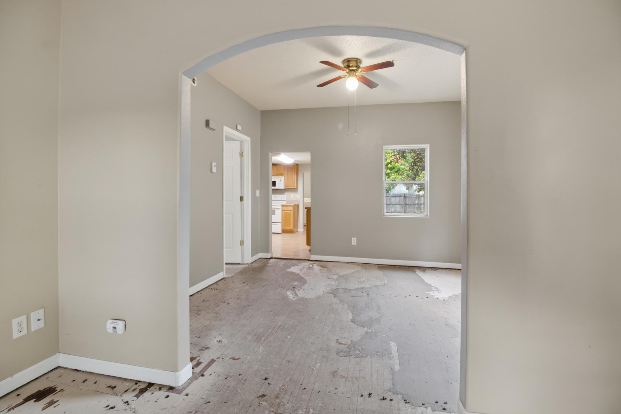 1890 single family home for sale at 104 2nd Street NE in Barnesville, MN — 2 bed, 1 bath (photo 13 of 29)