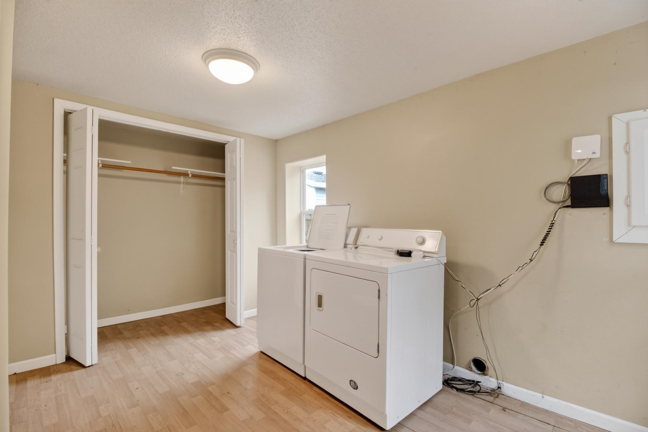 1890 single family home for sale at 104 2nd Street NE in Barnesville, MN — 2 bed, 1 bath (photo 16 of 29)