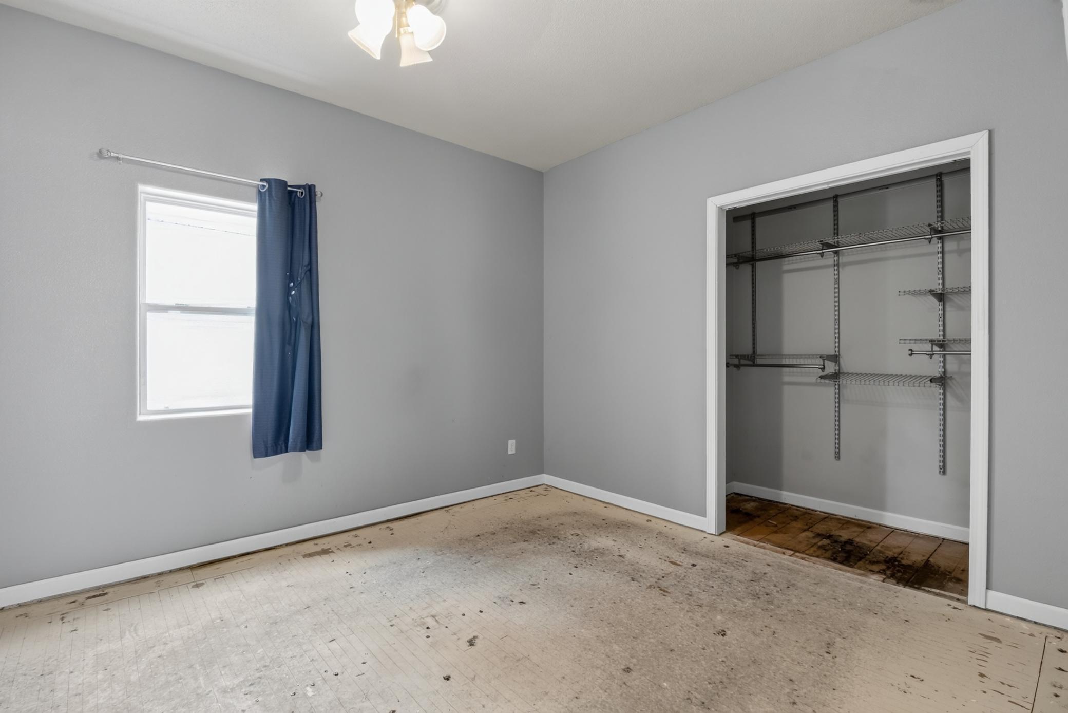 1890 single family home for sale at 104 2nd Street NE in Barnesville, MN — 2 bed, 1 bath (photo 10 of 29)