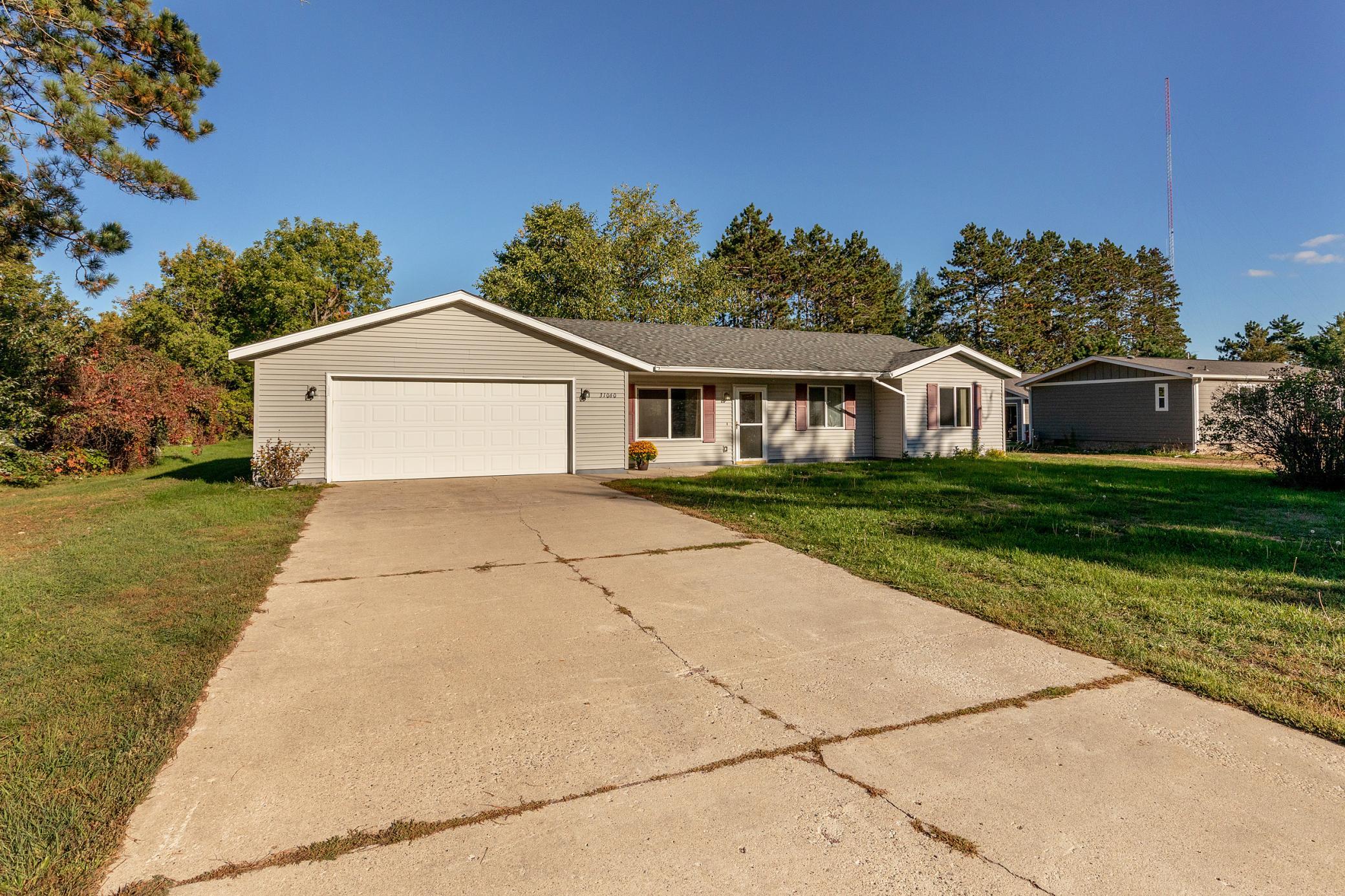 2005 single family home for sale at 31060 Pine Street in Pequot Lakes, MN — 3 bed, 1 bath (photo 25 of 27)