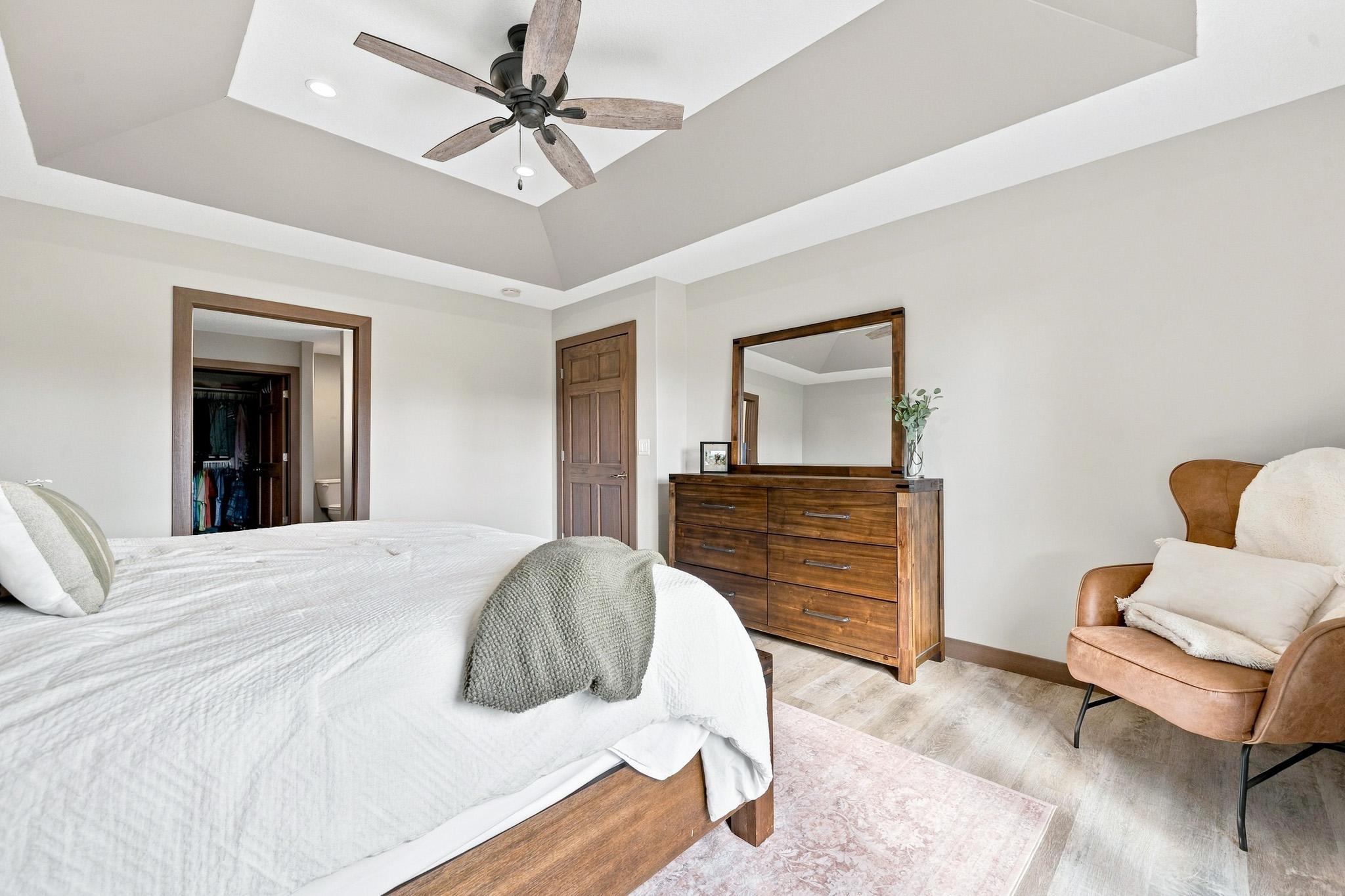 2017 single family home for sale at 620 Anderson Way in Alexandria, MN — 5 bed, 3 bath (photo 22 of 72)