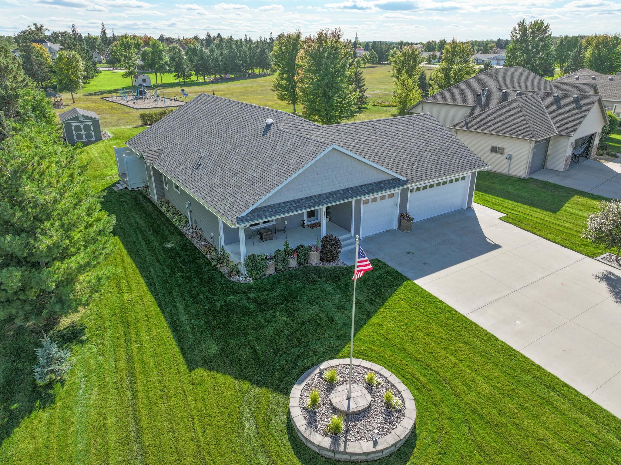 2017 single family home for sale at 620 Anderson Way in Alexandria, MN — 5 bed, 3 bath (photo 63 of 72)