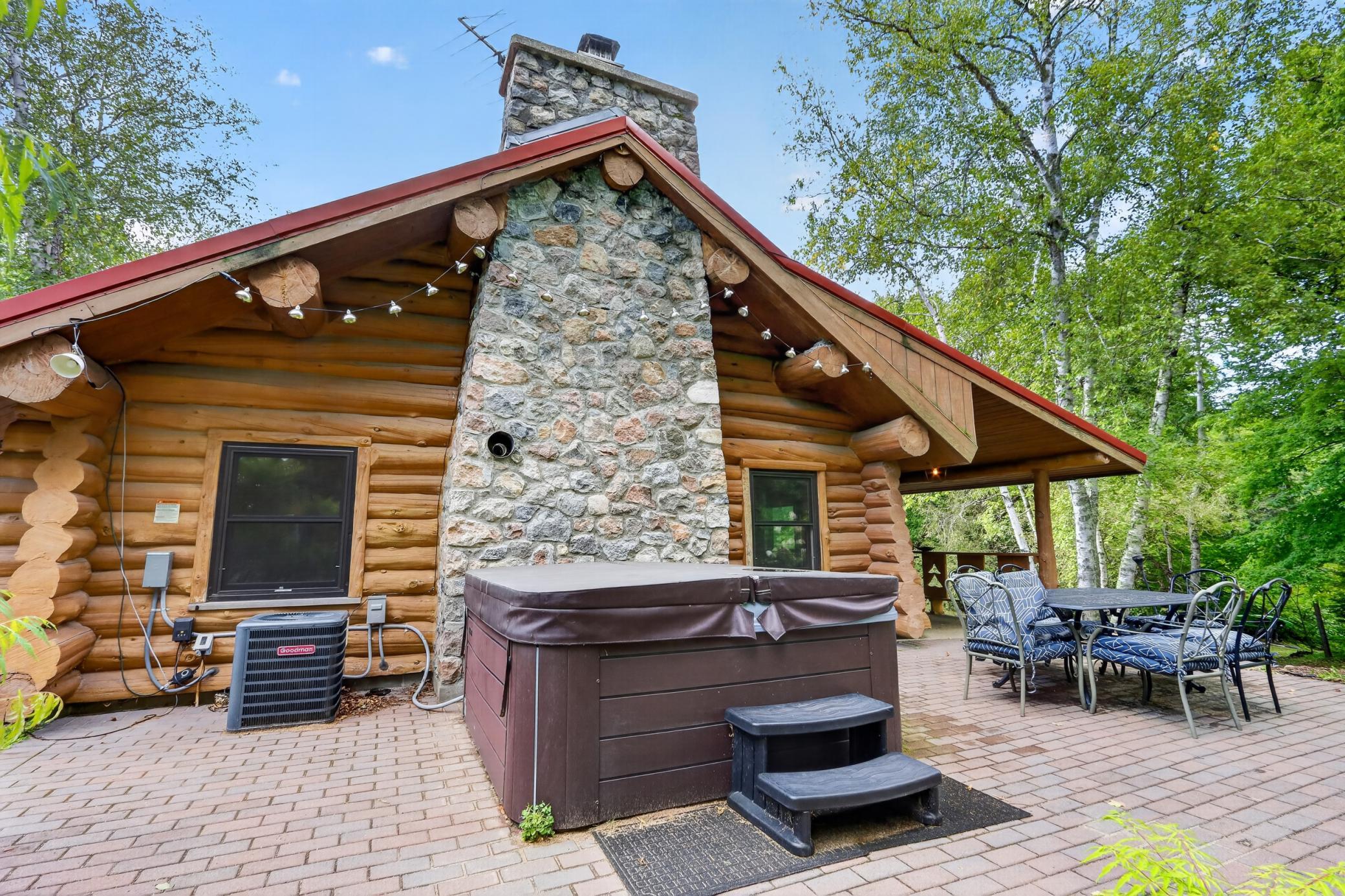 1976 single family home for sale at 45180 State Highway 38 in Marcell, MN — 3 bed, 2 bath (photo 5 of 66)