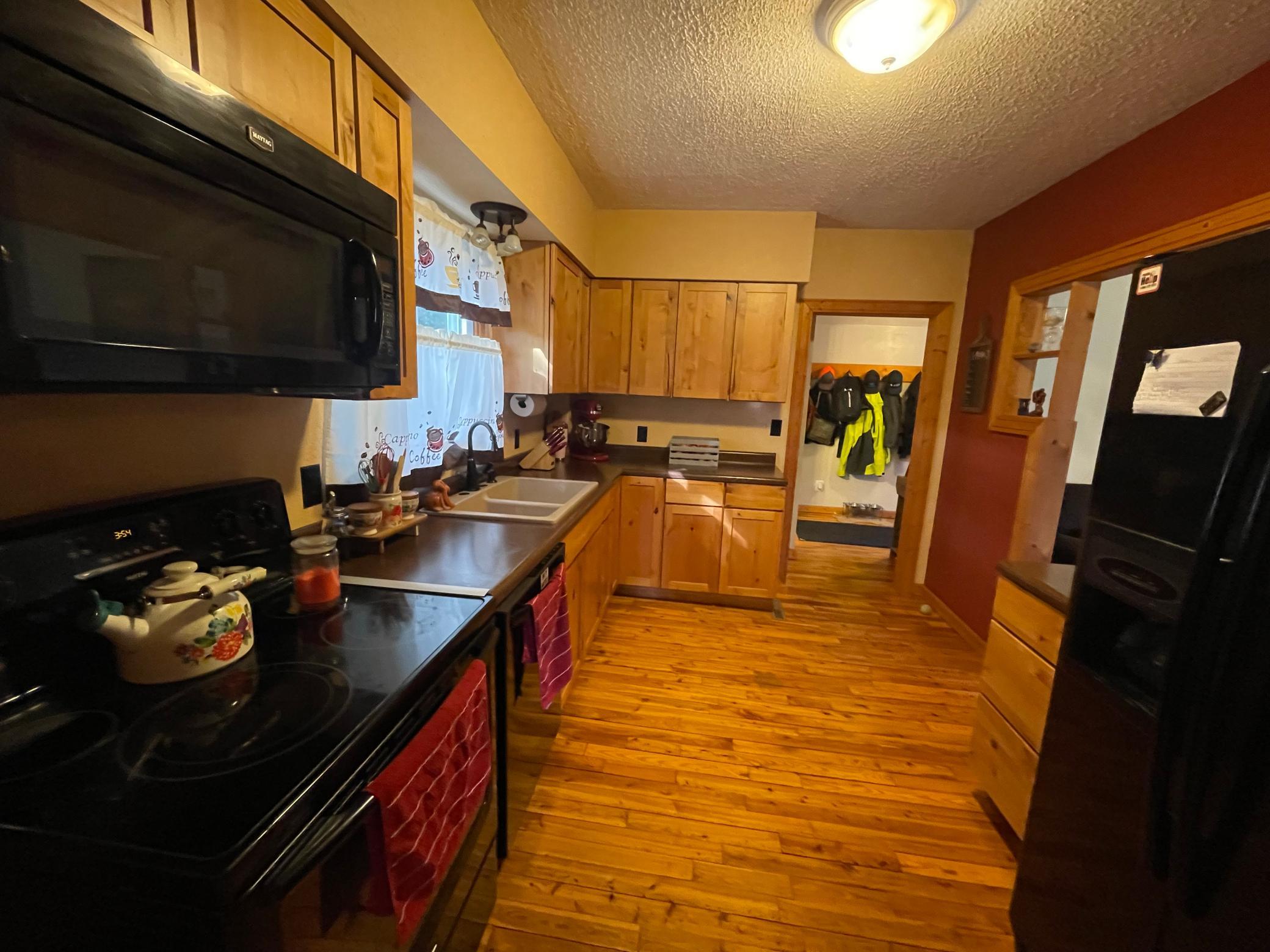 1940 single family home for sale at 201 Melby Lane SW in Wilton, MN — 3 bed, 3 bath (photo 7 of 20)