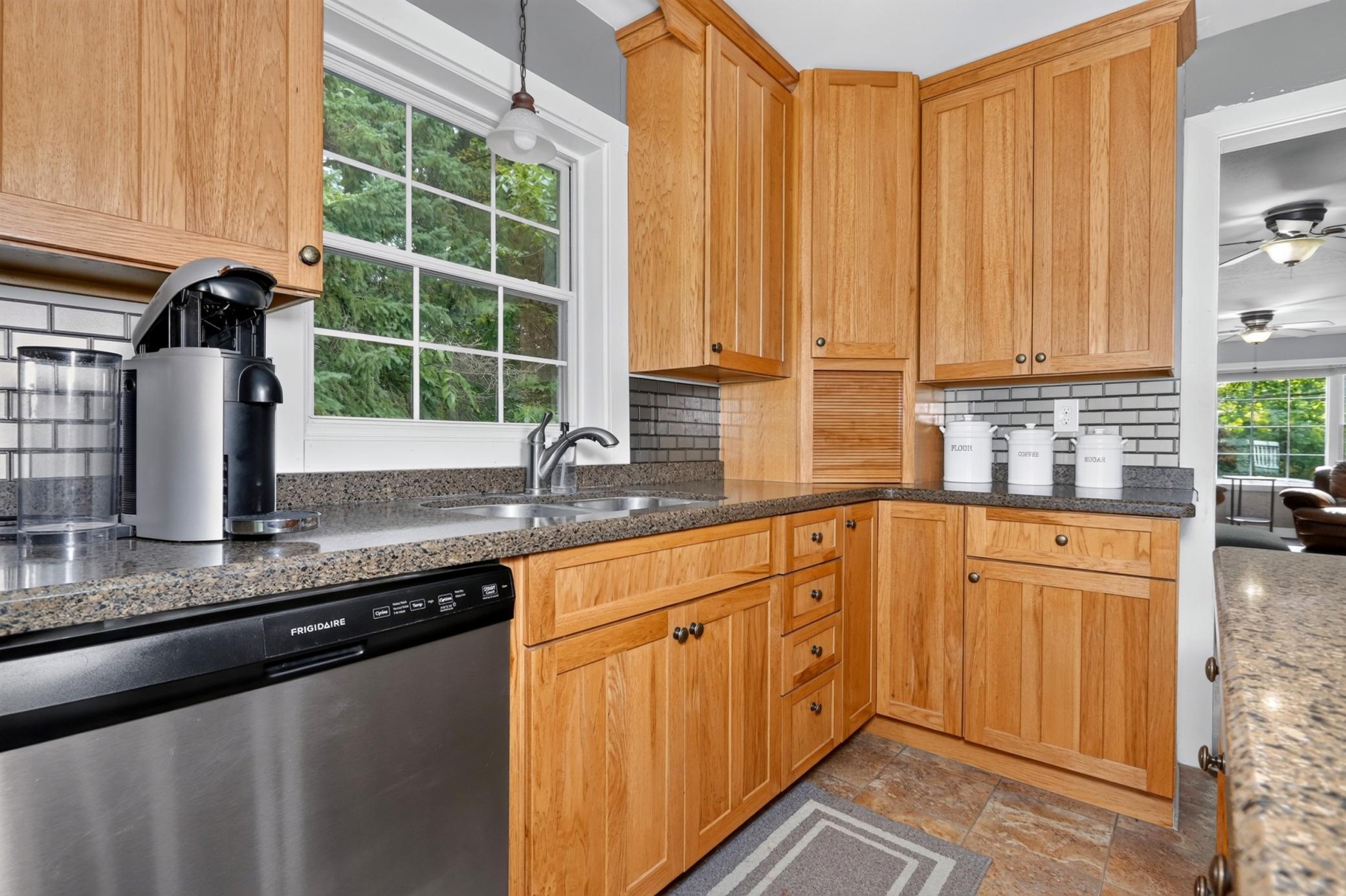 1920 single family home for sale at 1029 Golf Course Road in Grand Rapids, MN — 3 bed, 2 bath (photo 13 of 47)