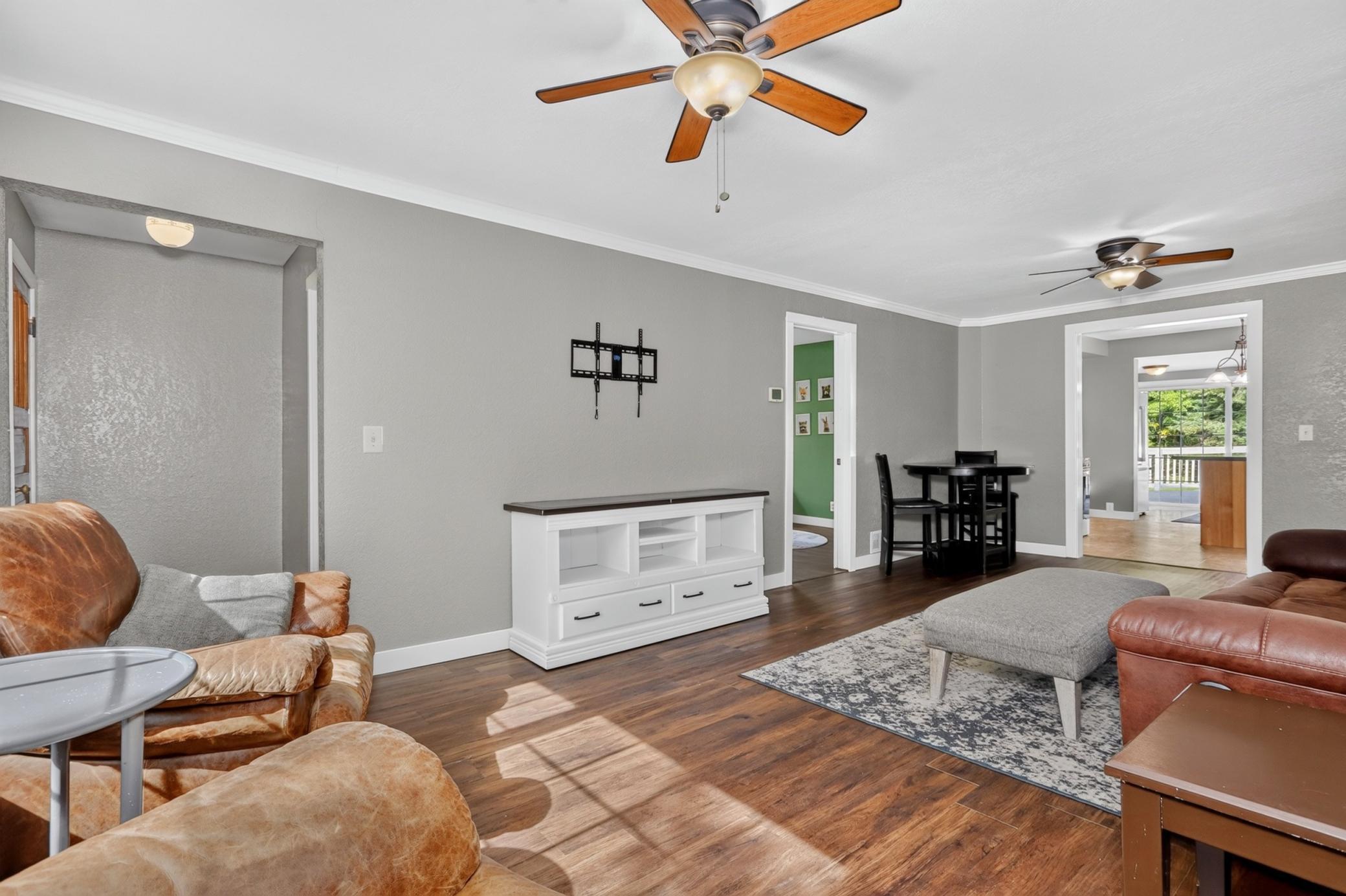1920 single family home for sale at 1029 Golf Course Road in Grand Rapids, MN — 3 bed, 2 bath (photo 15 of 47)