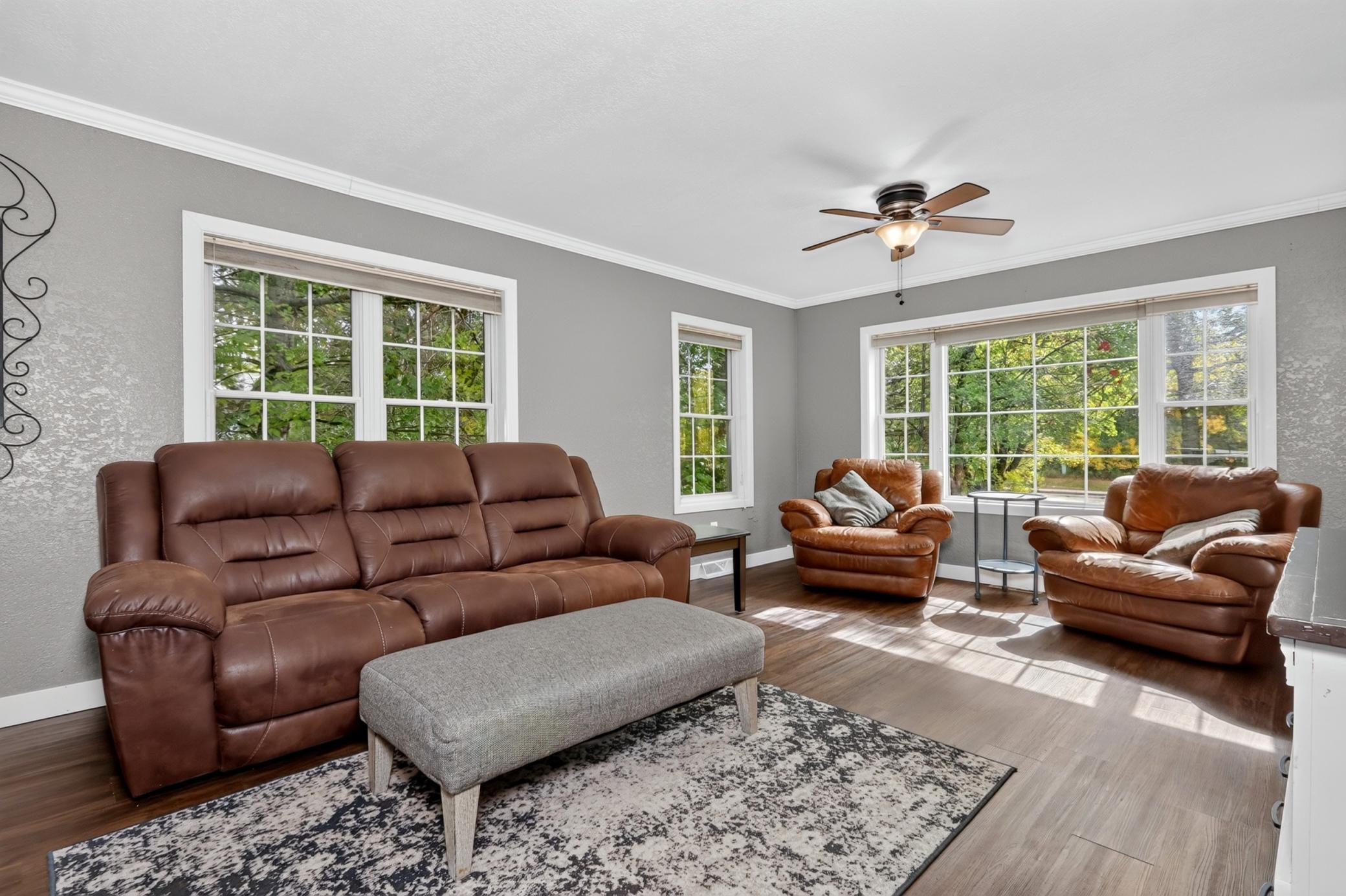 1920 single family home for sale at 1029 Golf Course Road in Grand Rapids, MN — 3 bed, 2 bath (photo 16 of 47)