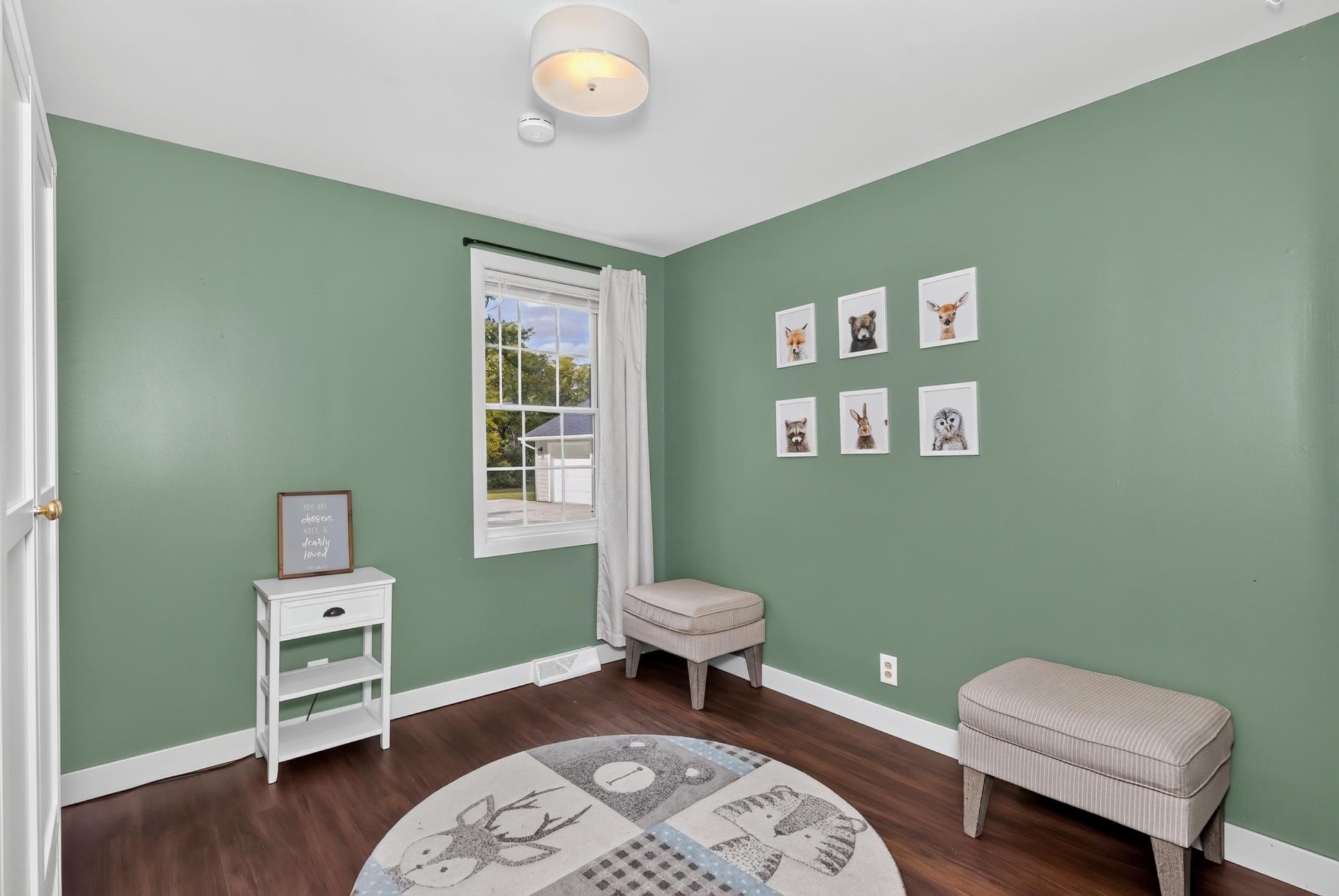 1920 single family home for sale at 1029 Golf Course Road in Grand Rapids, MN — 3 bed, 2 bath (photo 18 of 47)