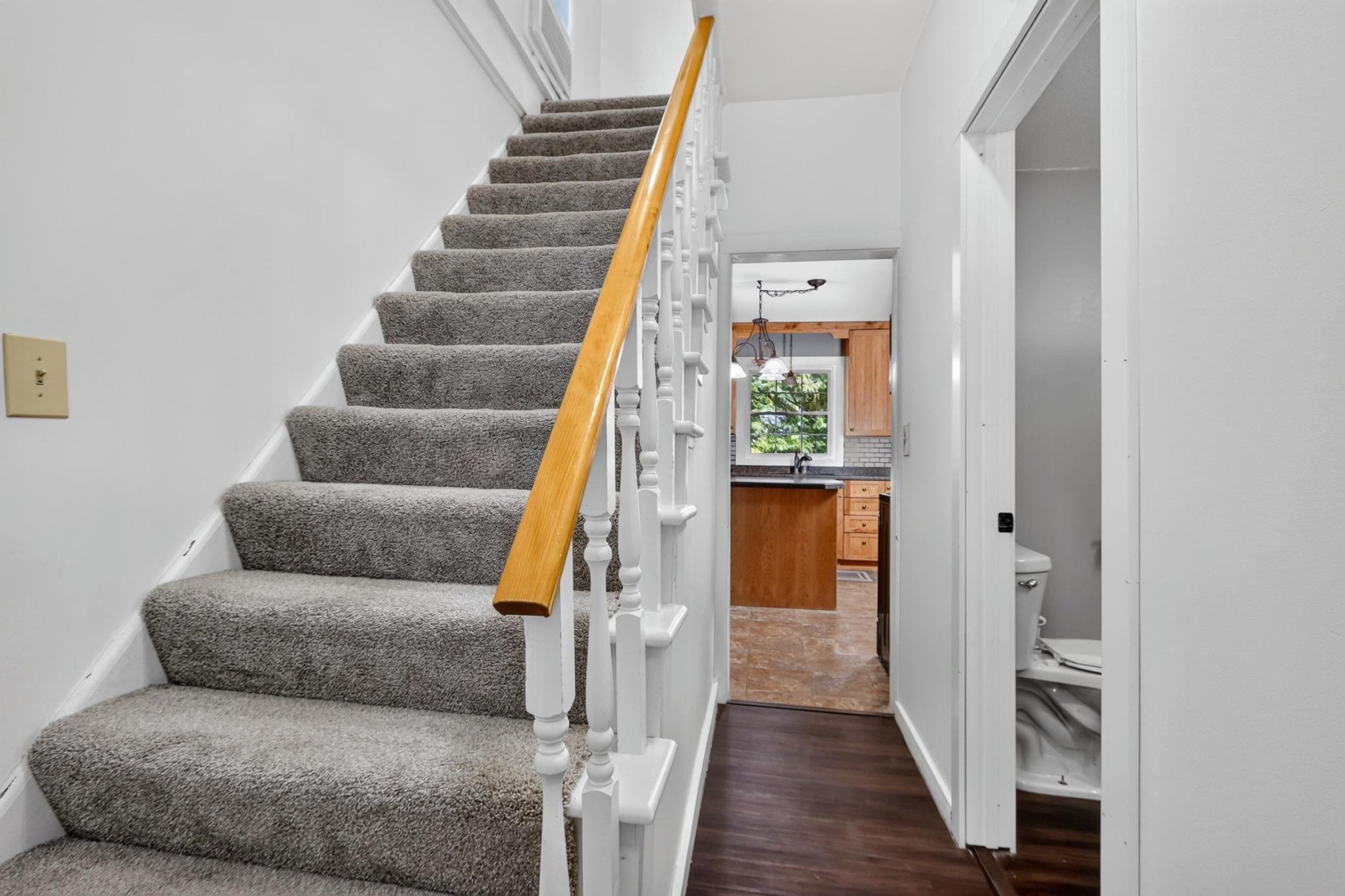 1920 single family home for sale at 1029 Golf Course Road in Grand Rapids, MN — 3 bed, 2 bath (photo 23 of 47)