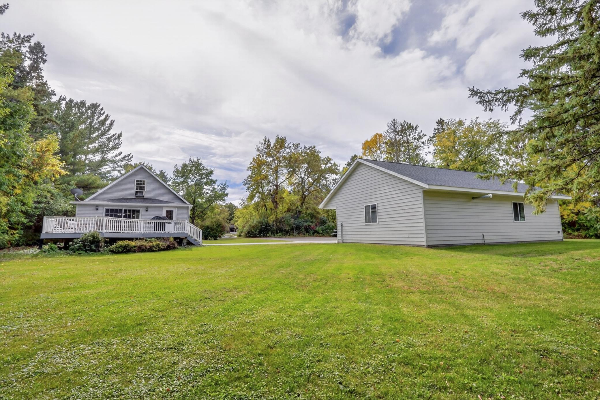 1920 single family home for sale at 1029 Golf Course Road in Grand Rapids, MN — 3 bed, 2 bath (photo 40 of 47)