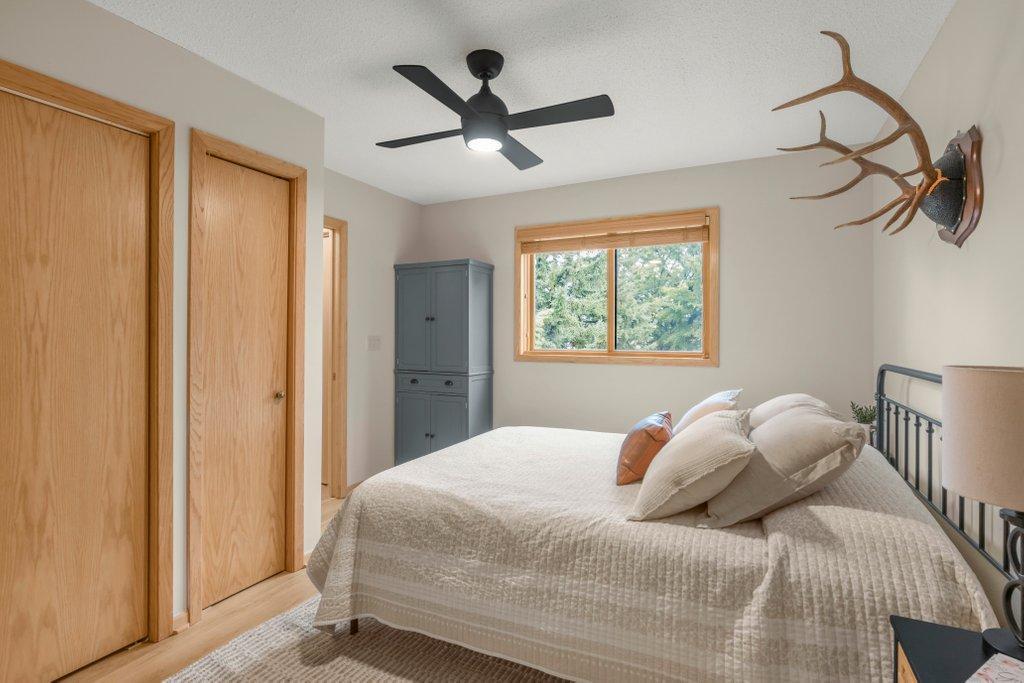 1993 home for sale at 2618 Big Horn Bay Road NW in Alexandria, MN — 2 bed, 2 bath (photo 14 of 36)