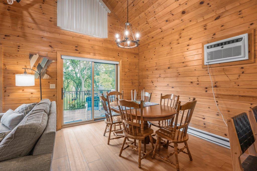 1993 home for sale at 2618 Big Horn Bay Road NW in Alexandria, MN — 2 bed, 2 bath (photo 6 of 36)