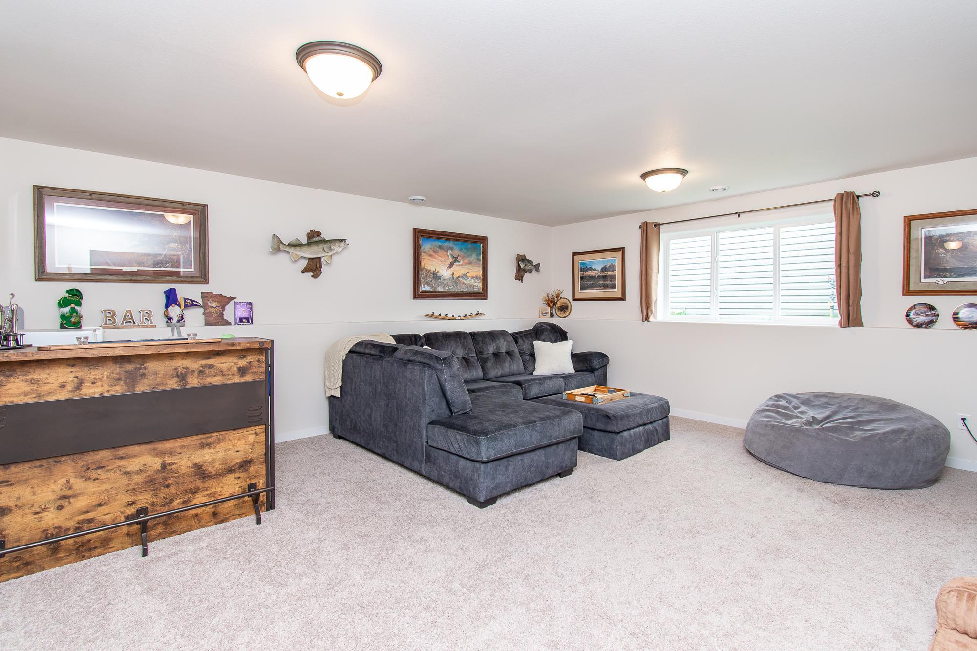 2021 single family home for sale at 6608 27th Street S in Fargo, ND — 3 bed, 2 bath (photo 21 of 39)